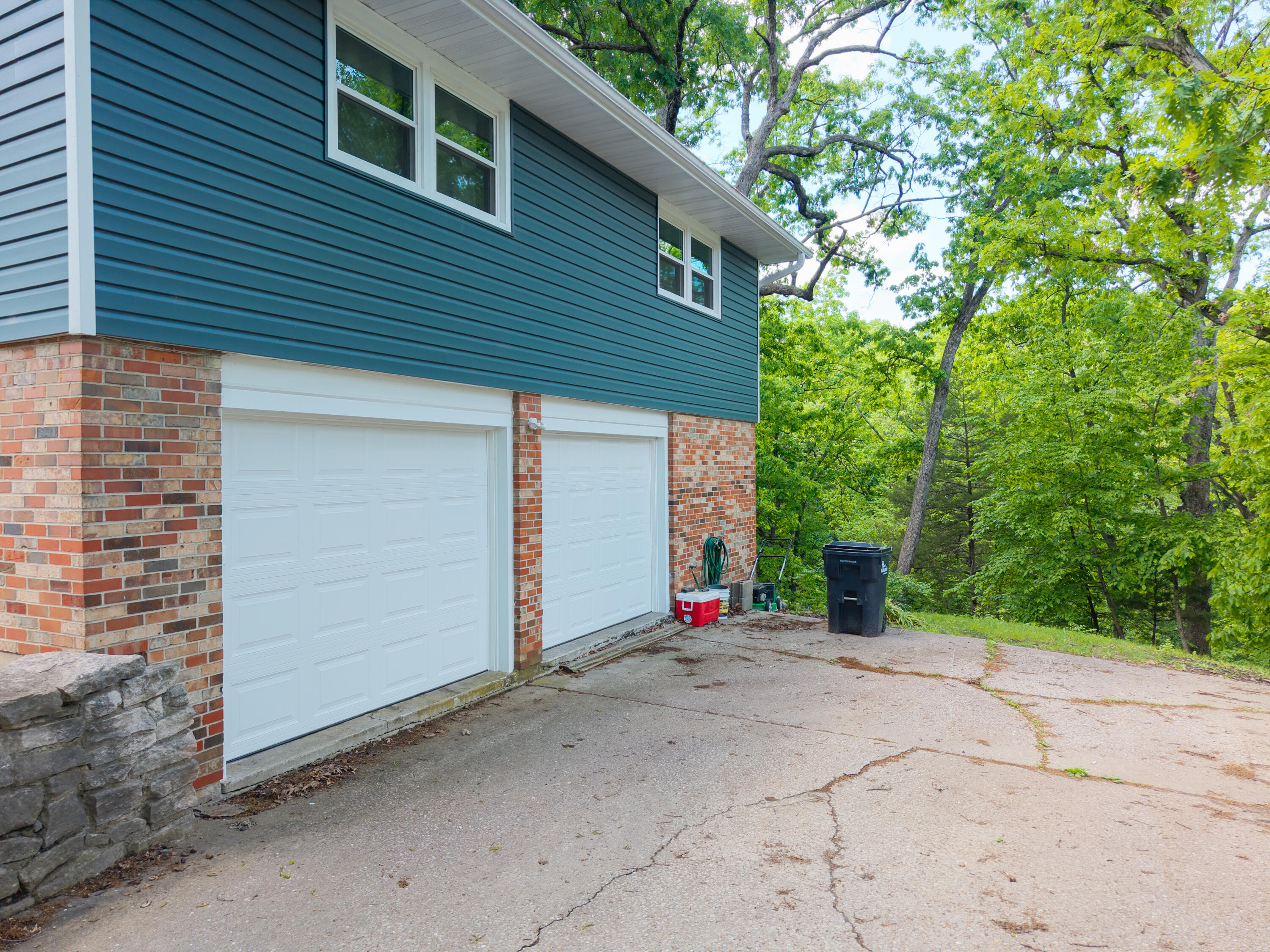 1403 Ridgemont Ct Property Photo 7