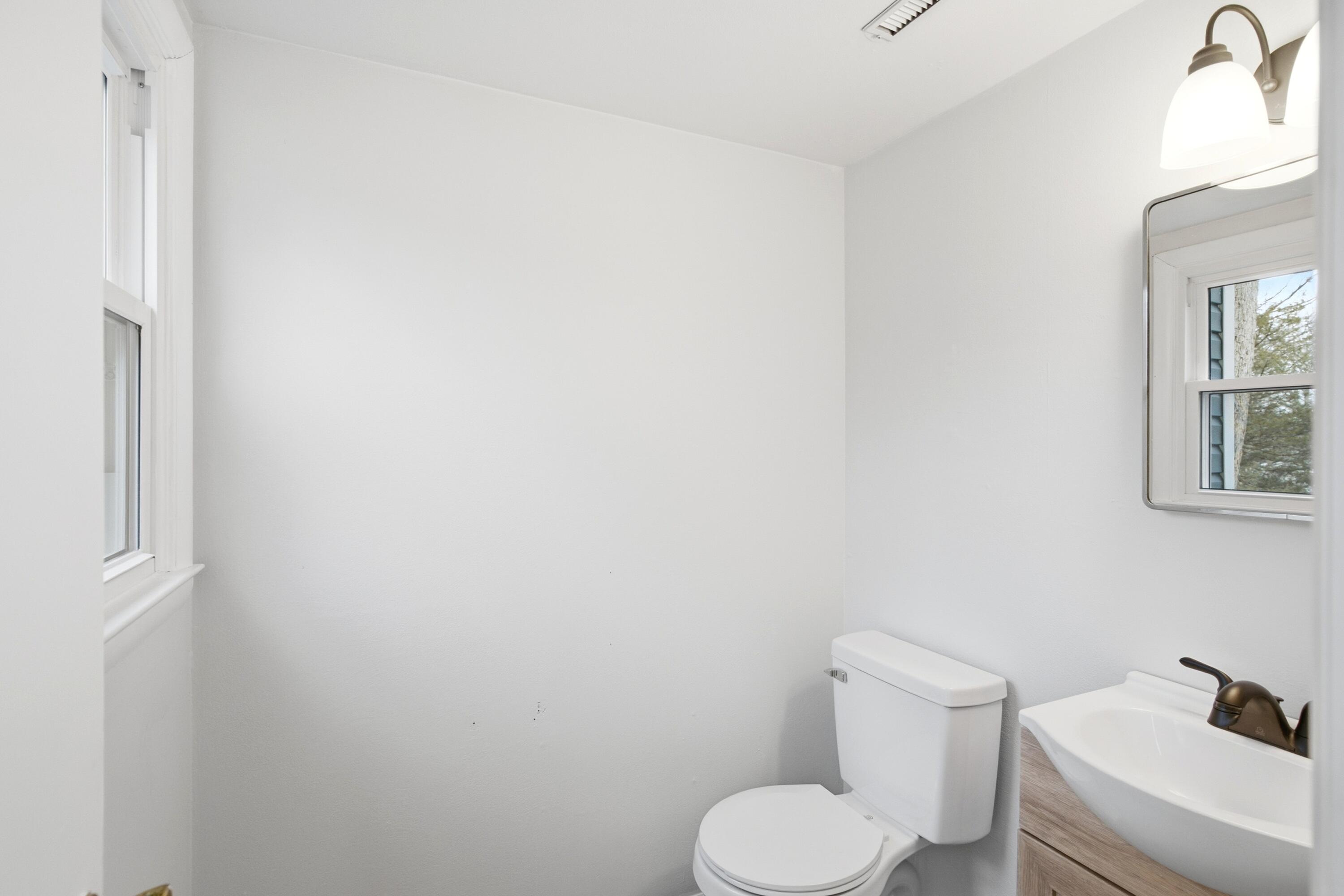 1403 Ridgemont Ct Property Photo 40