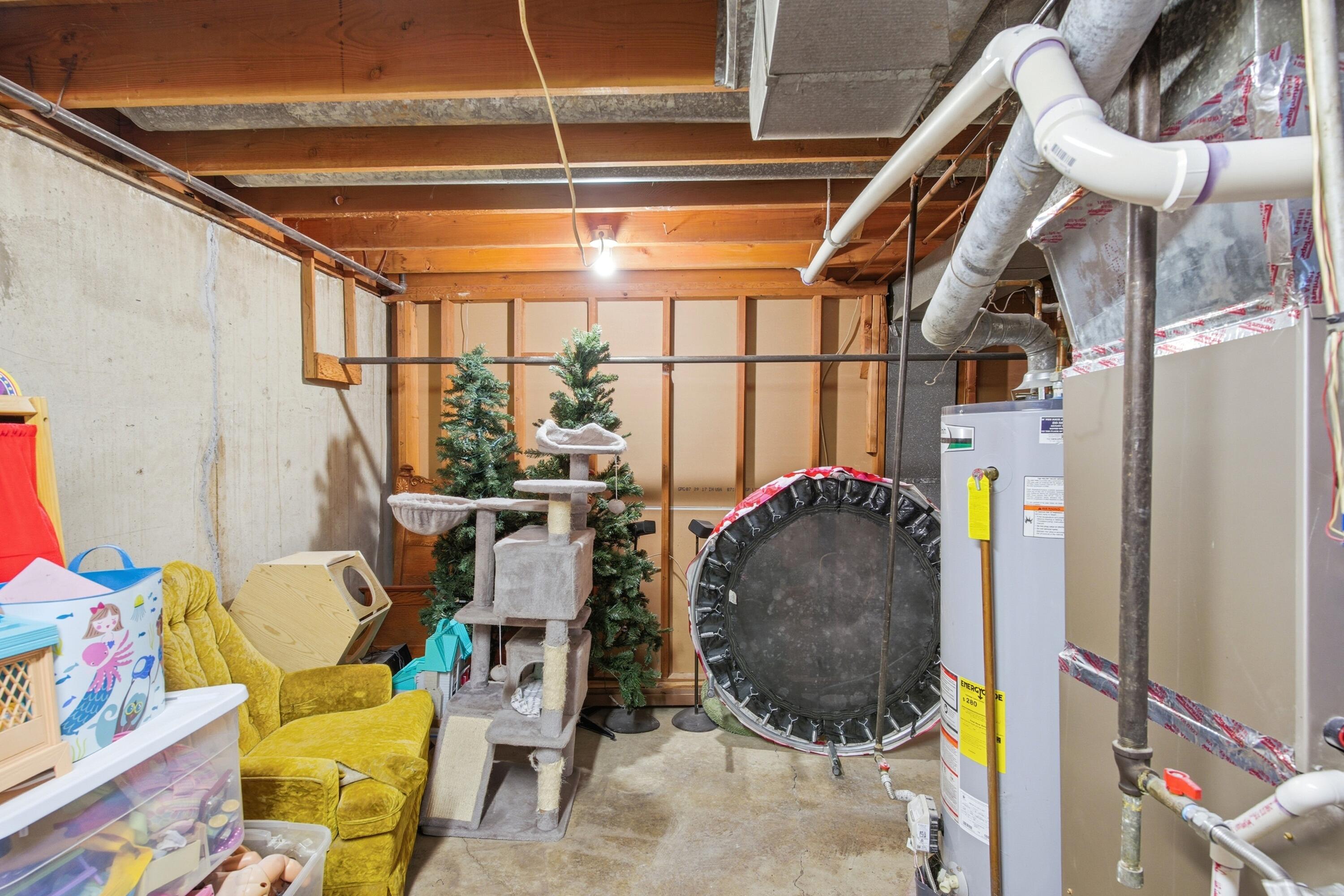 1403 Ridgemont Ct Property Photo 45