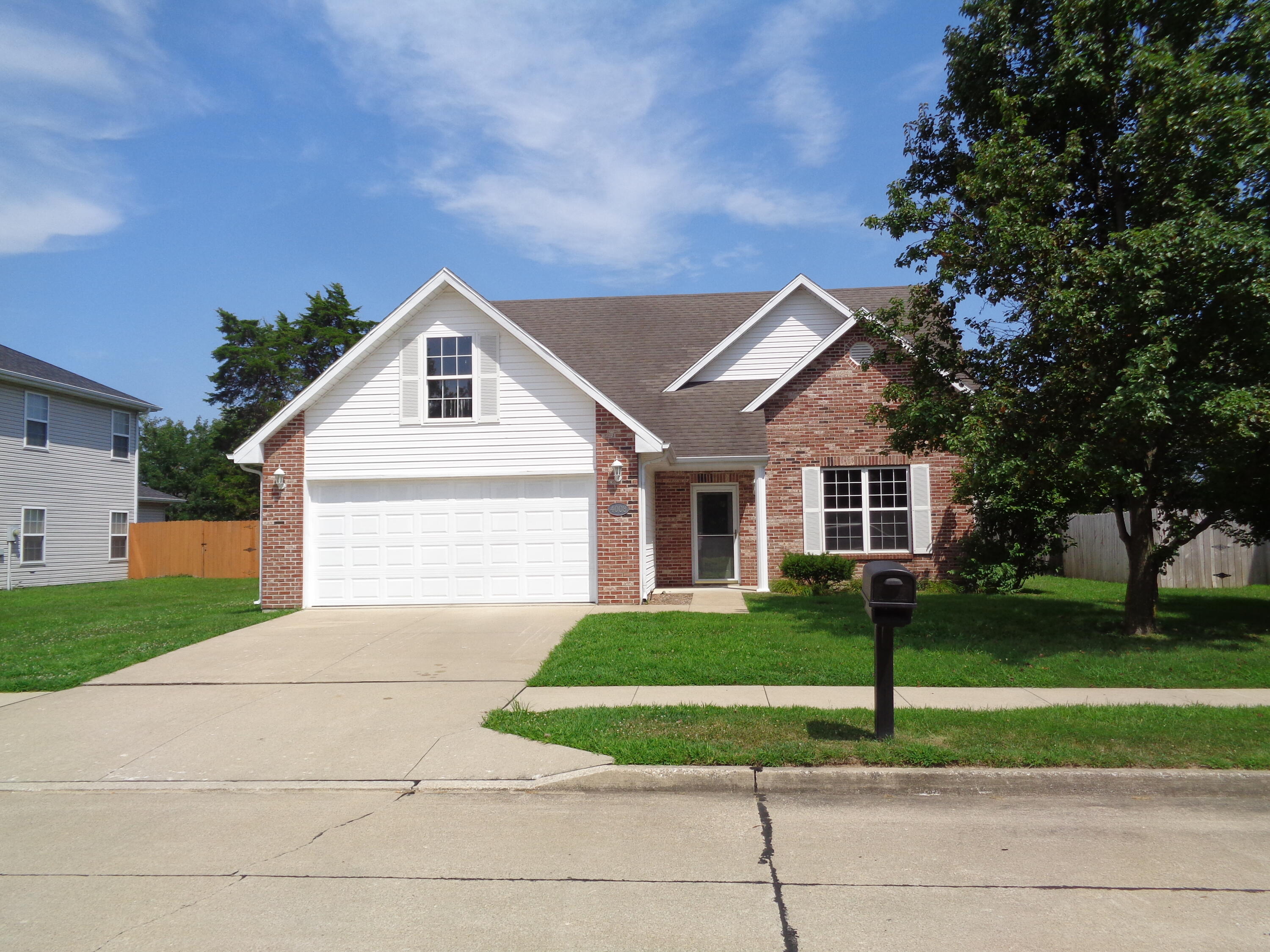 4008 Meadow View Dr Property Photo 1