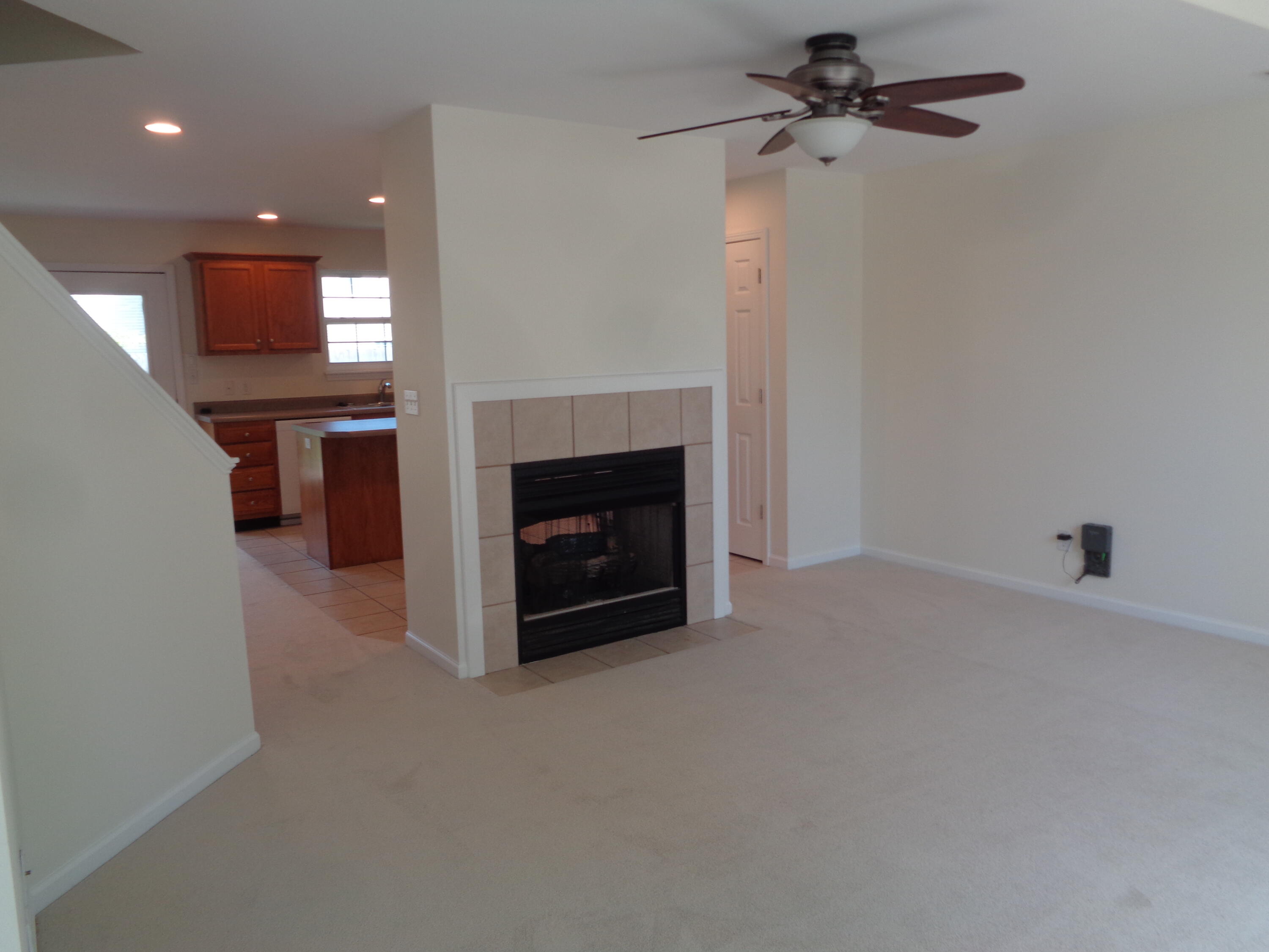 4008 Meadow View Dr Property Photo 2