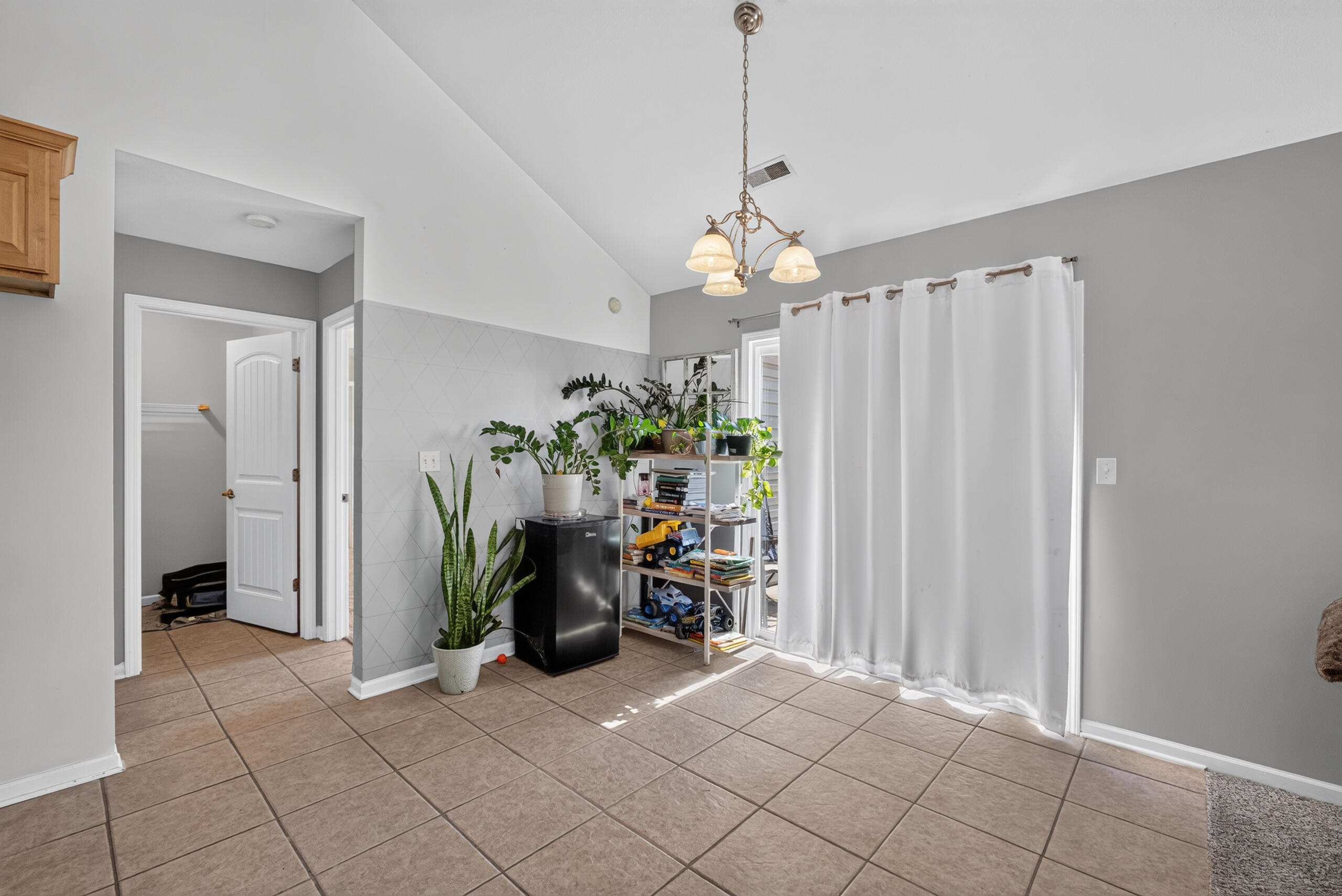2 Lexibelle Dr Property Photo 12