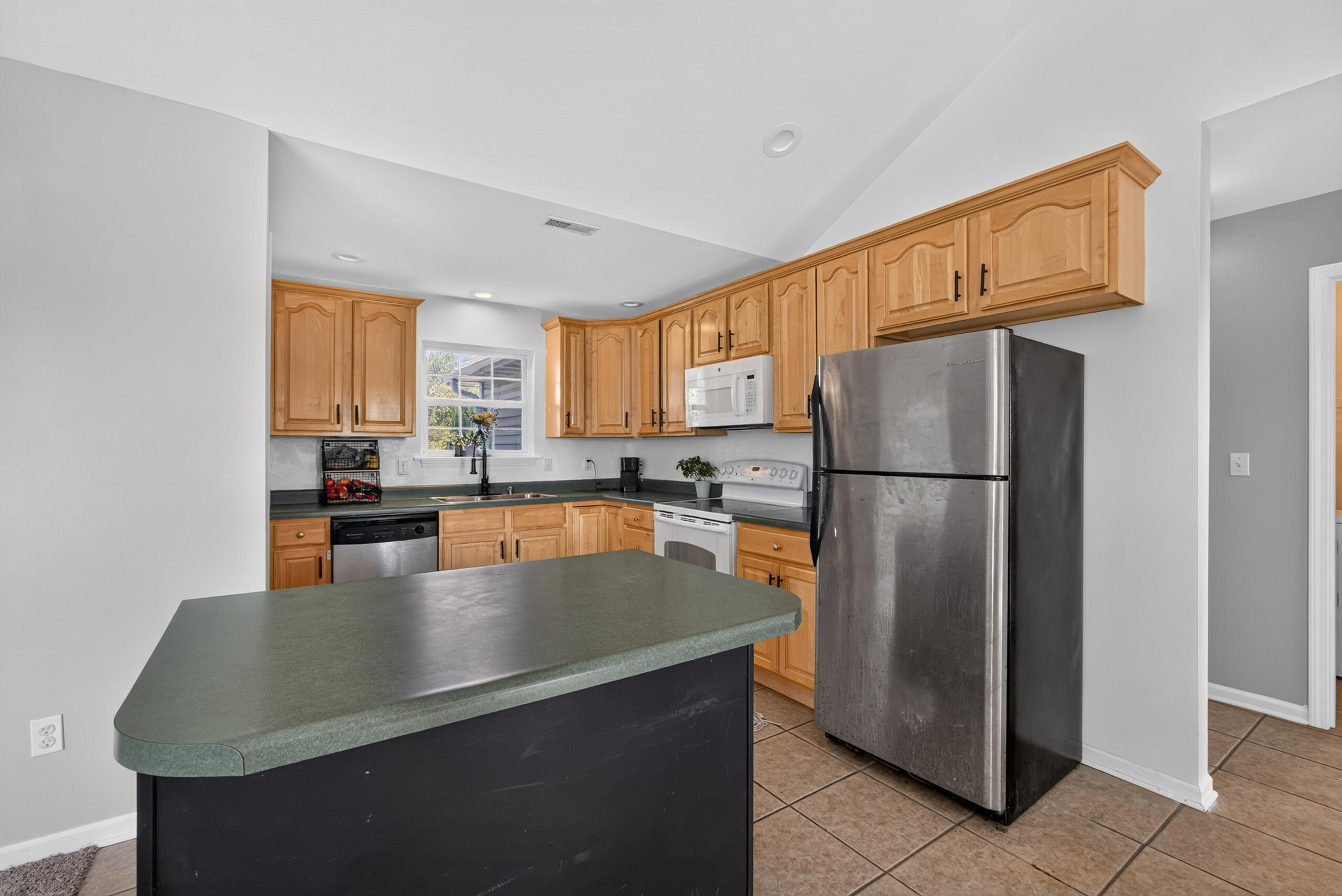 2 Lexibelle Dr Property Photo 14