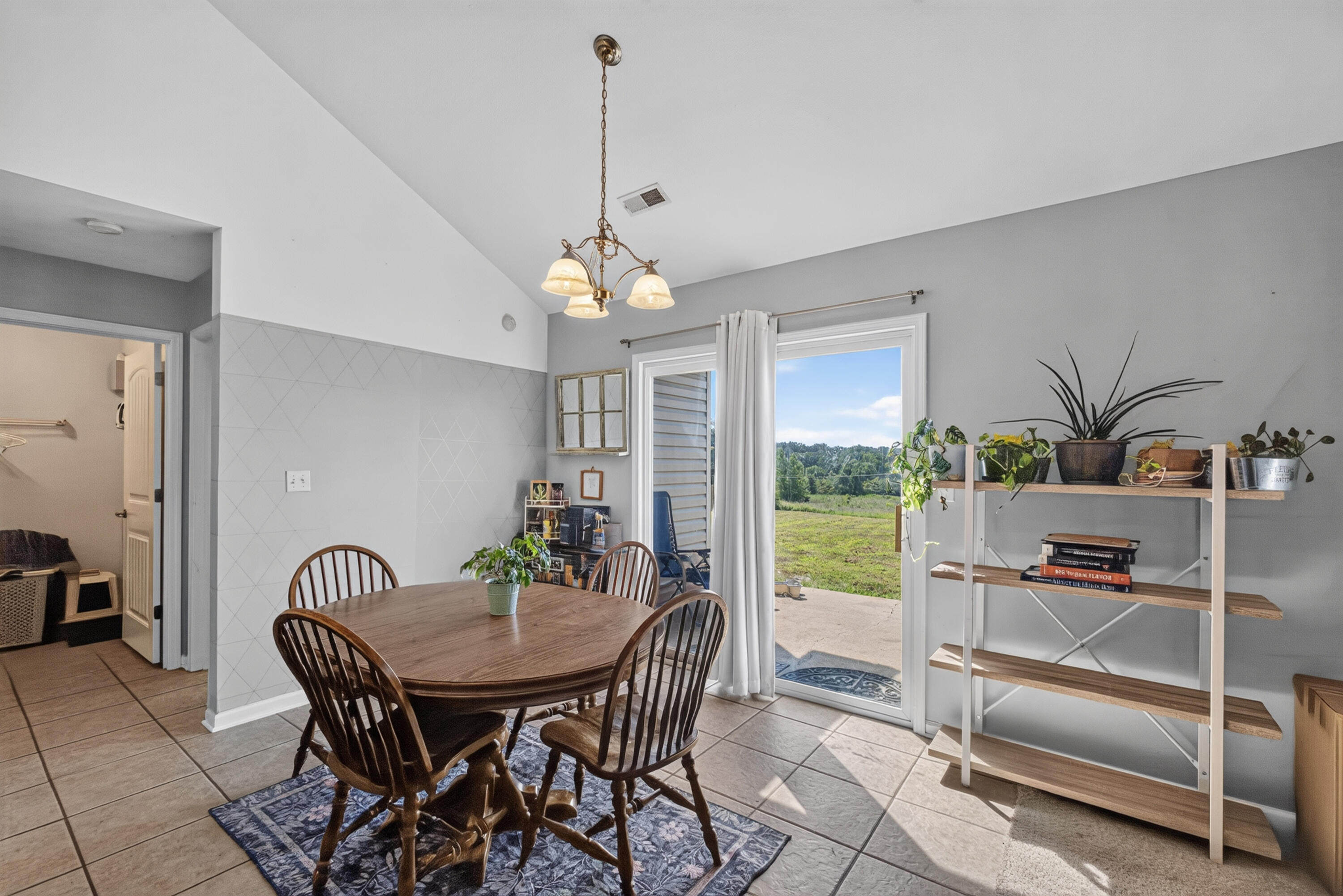 2 Lexibelle Dr Property Photo 15
