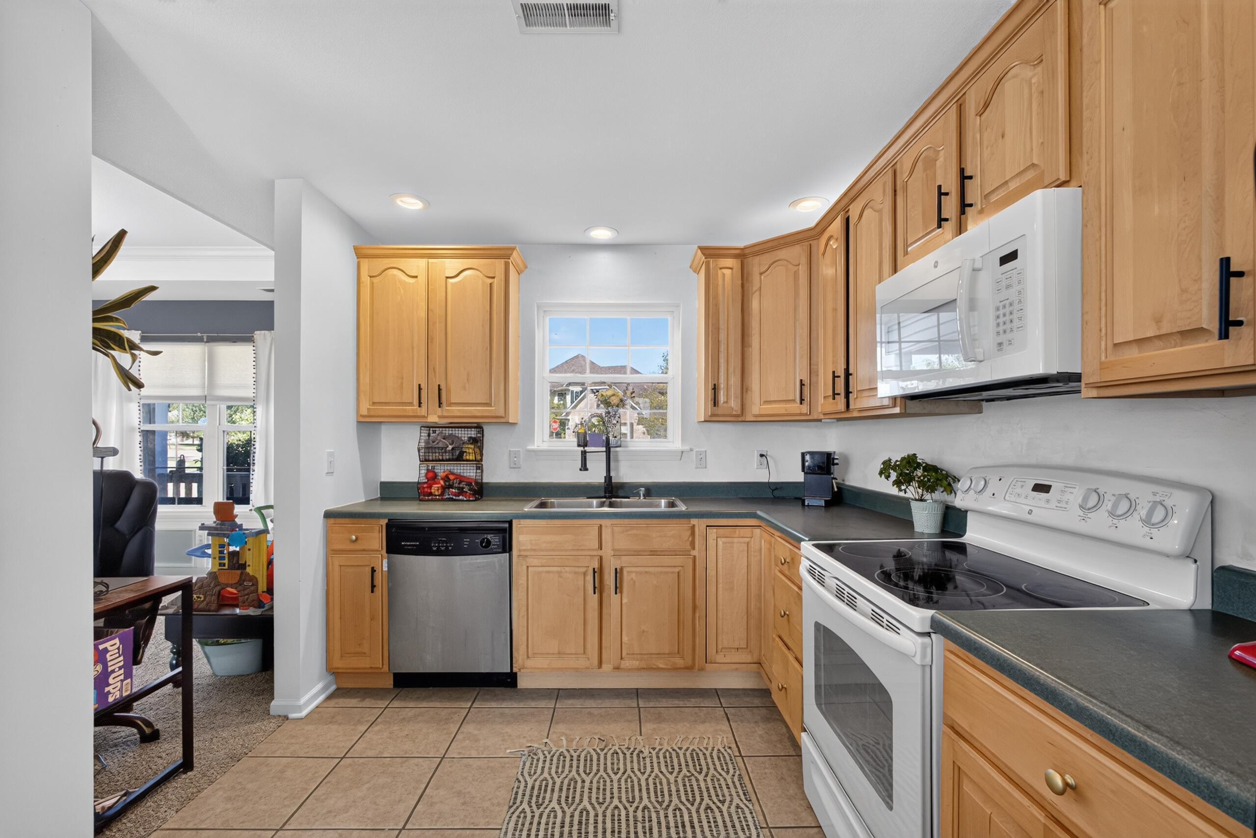 2 Lexibelle Dr Property Photo 15