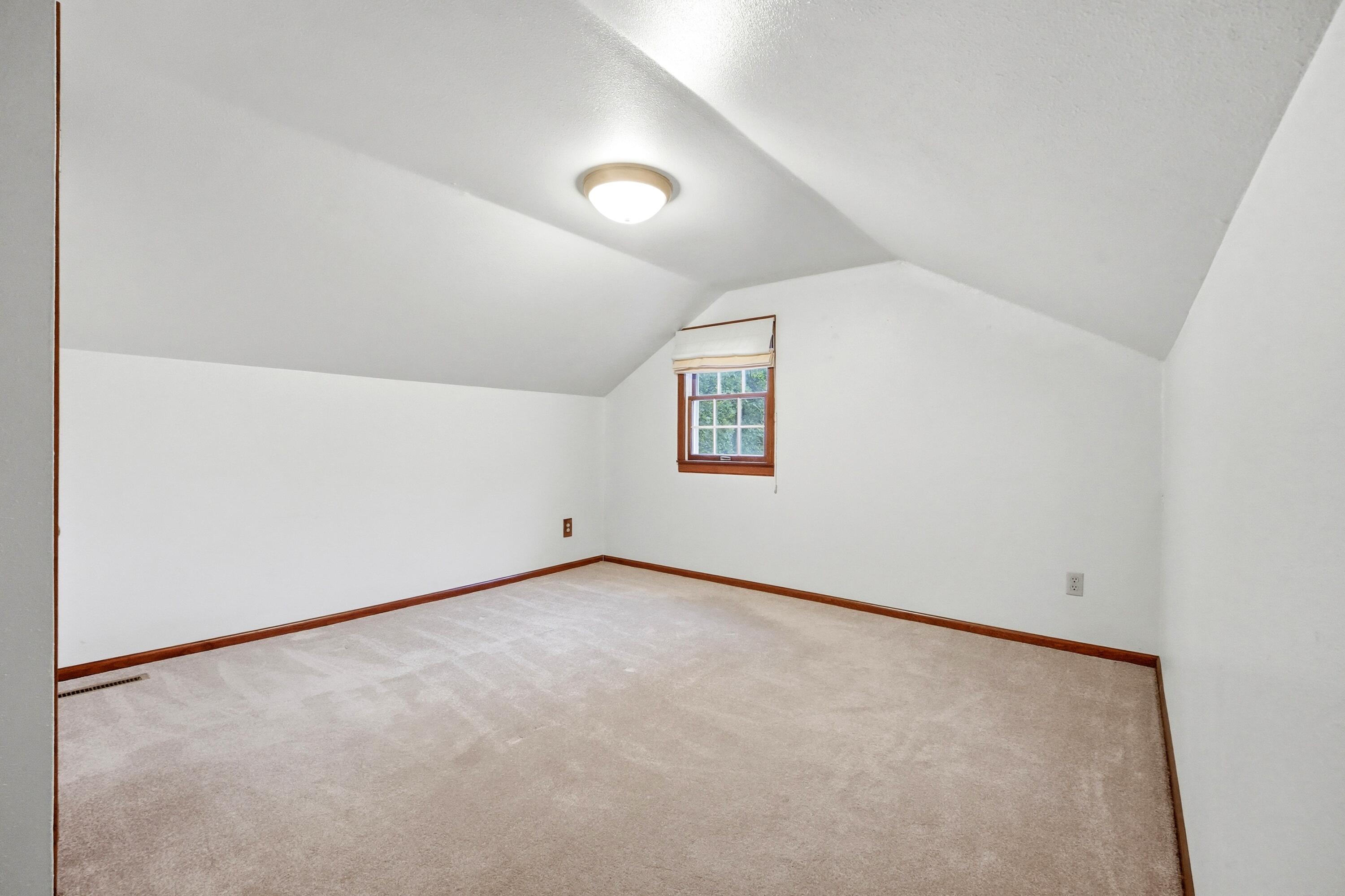 3829 County Road 2730 Property Photo 21
