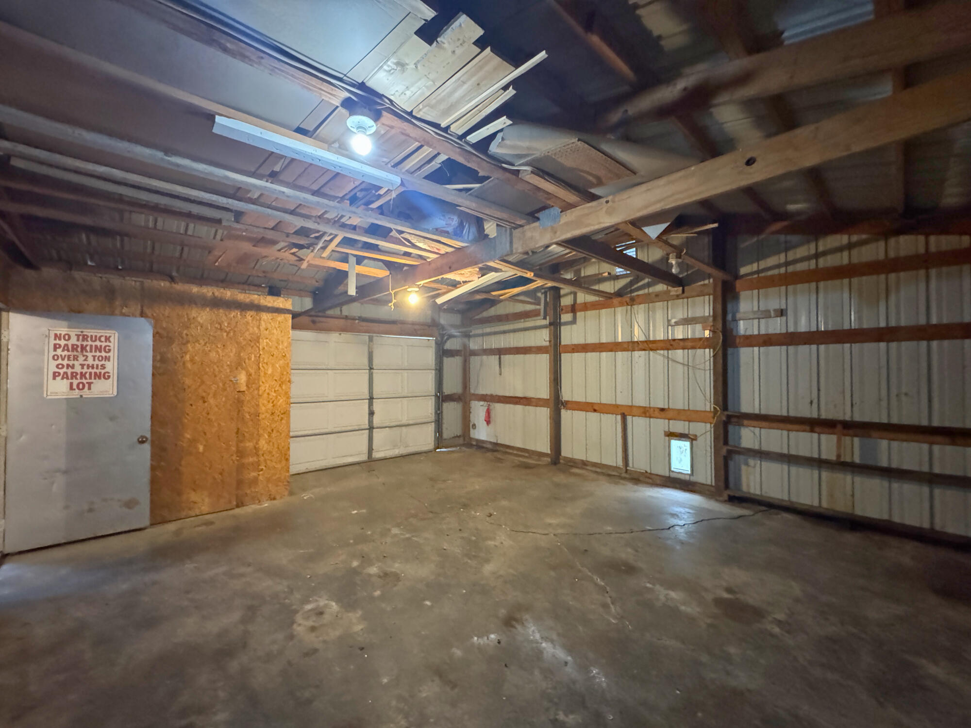3829 County Road 2730 Property Photo 28