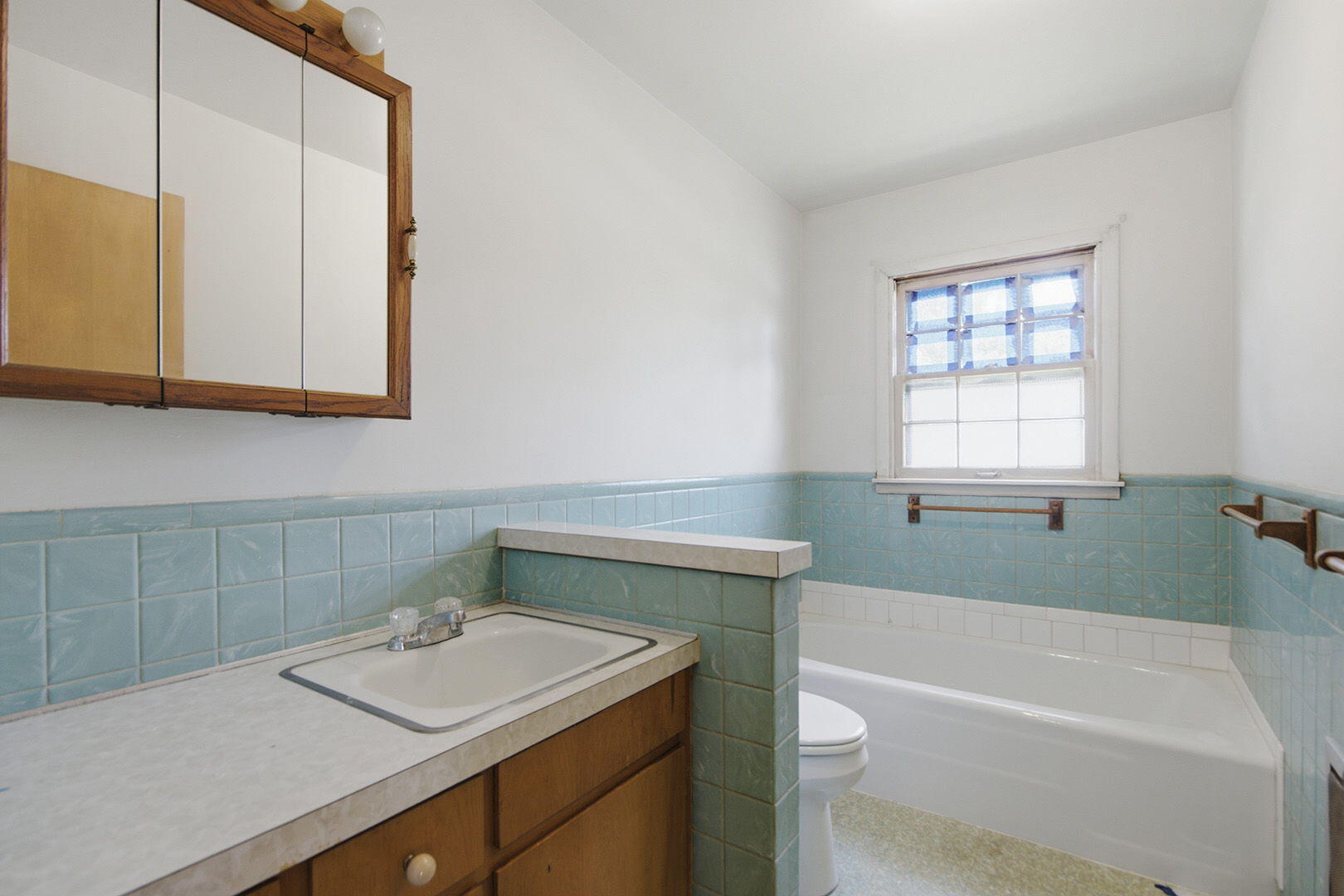 1321 Pollock Rd Property Photo 20