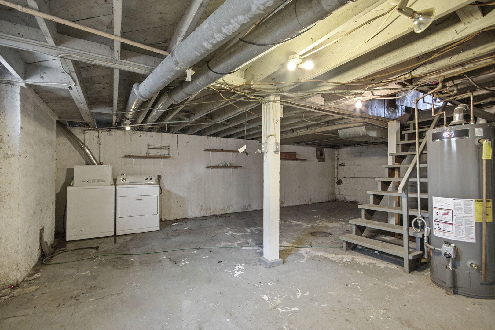 1321 Pollock Rd Property Photo 28