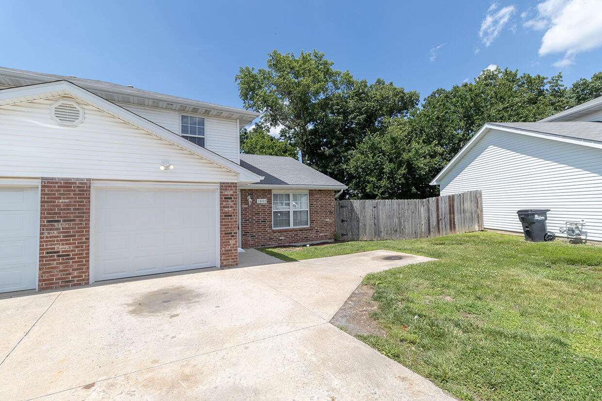 1607 BOLD RULER CT Property Photo 1