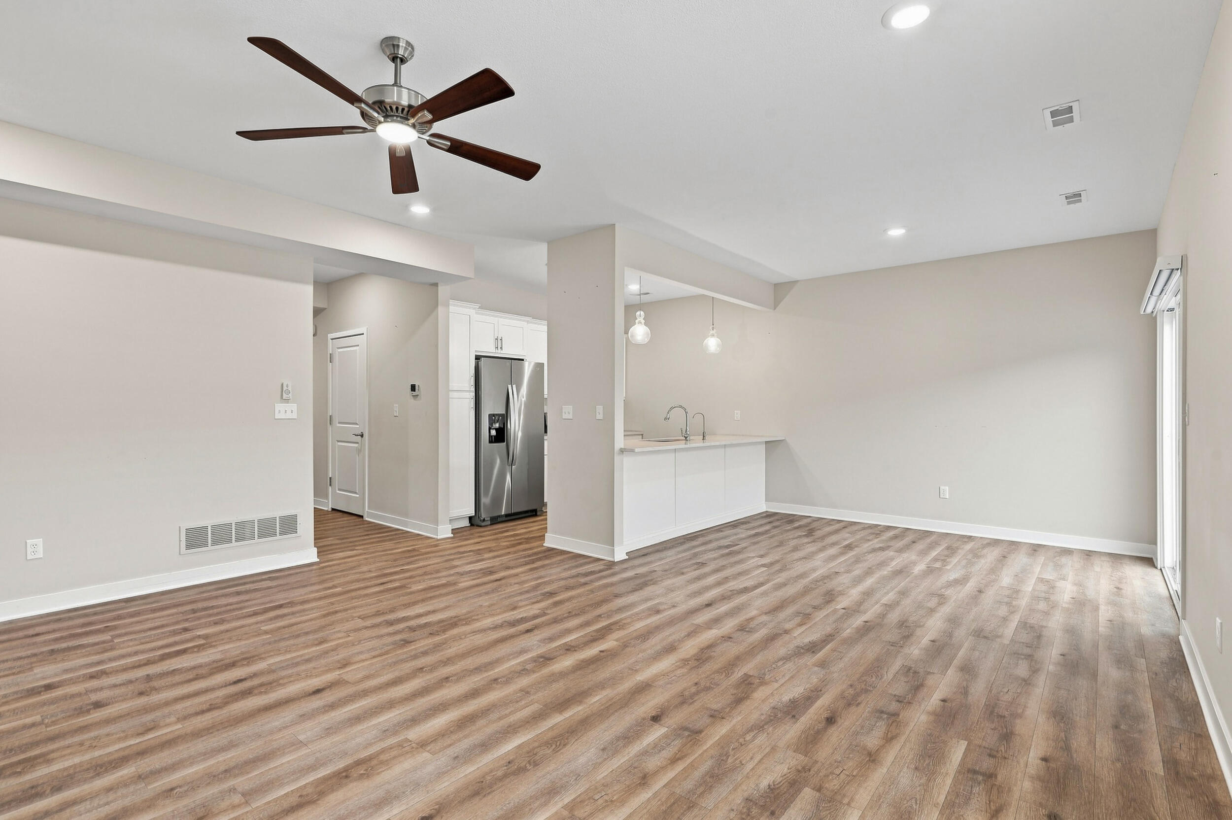 4000 W Worley St 2 Property Photo 7