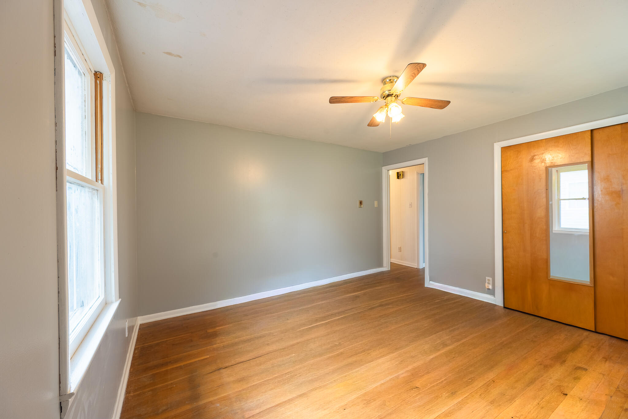 317 Farror St Property Photo 10