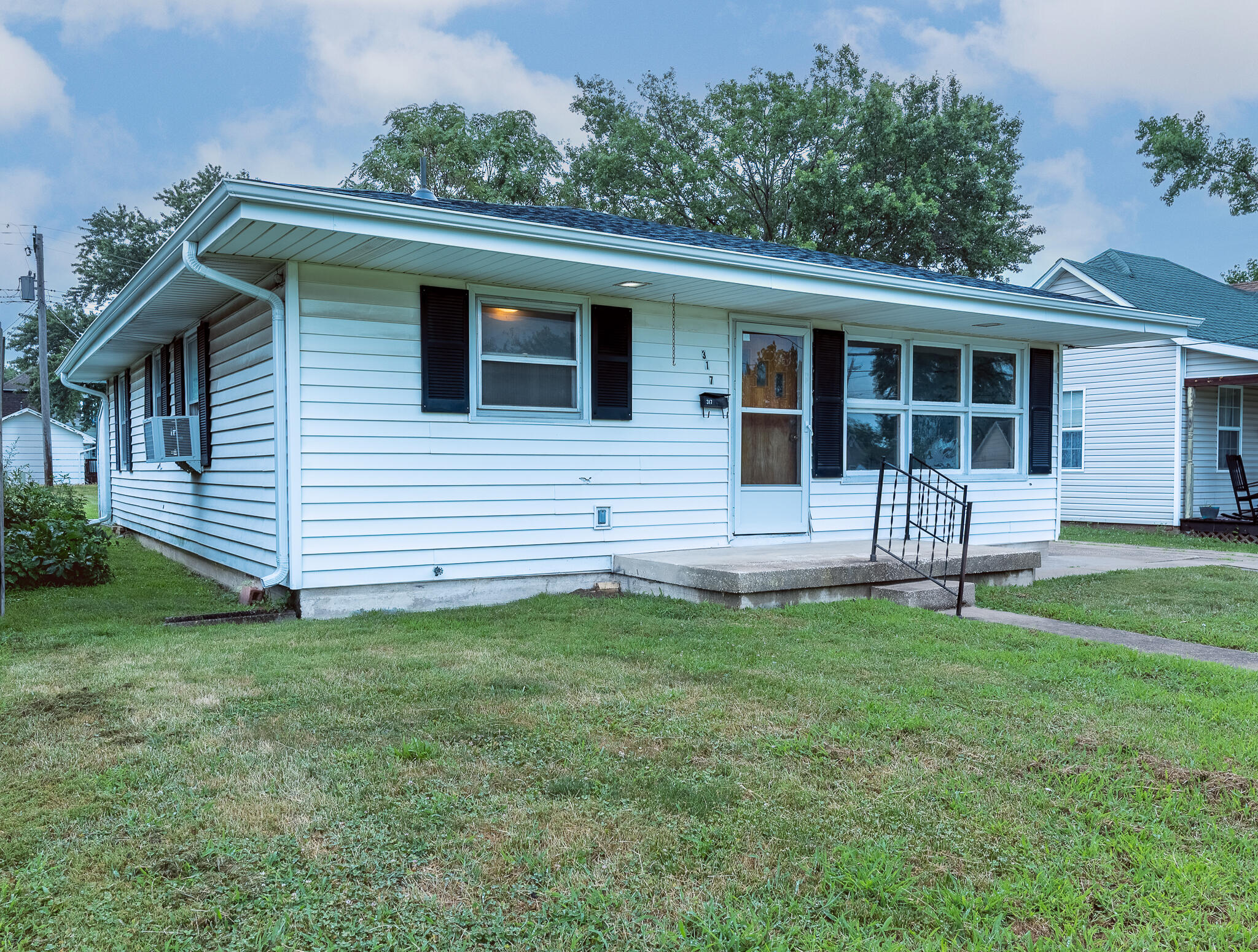 317 Farror St Property Photo 15