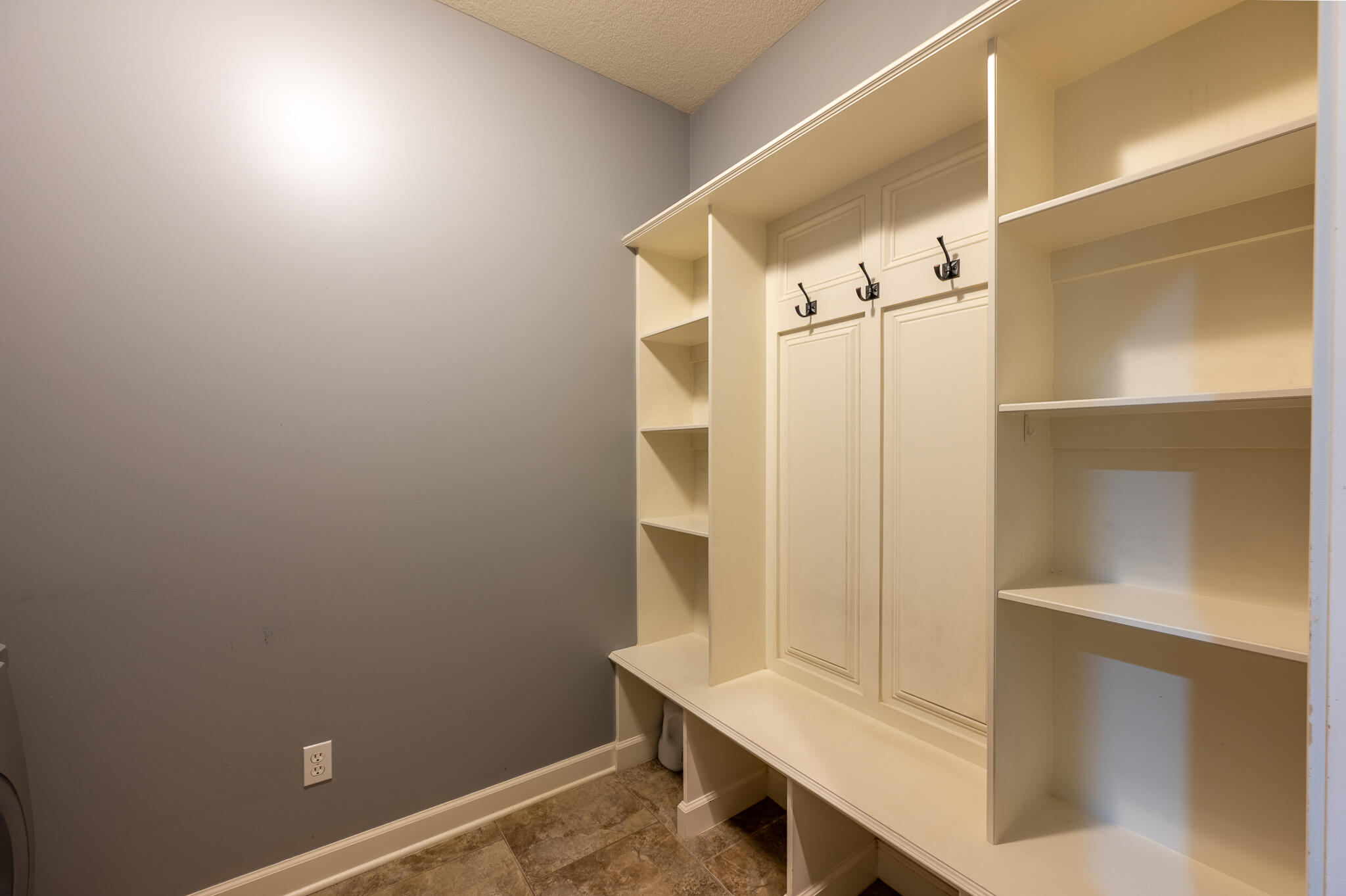 5425 Steeplechase Dr Property Photo 25