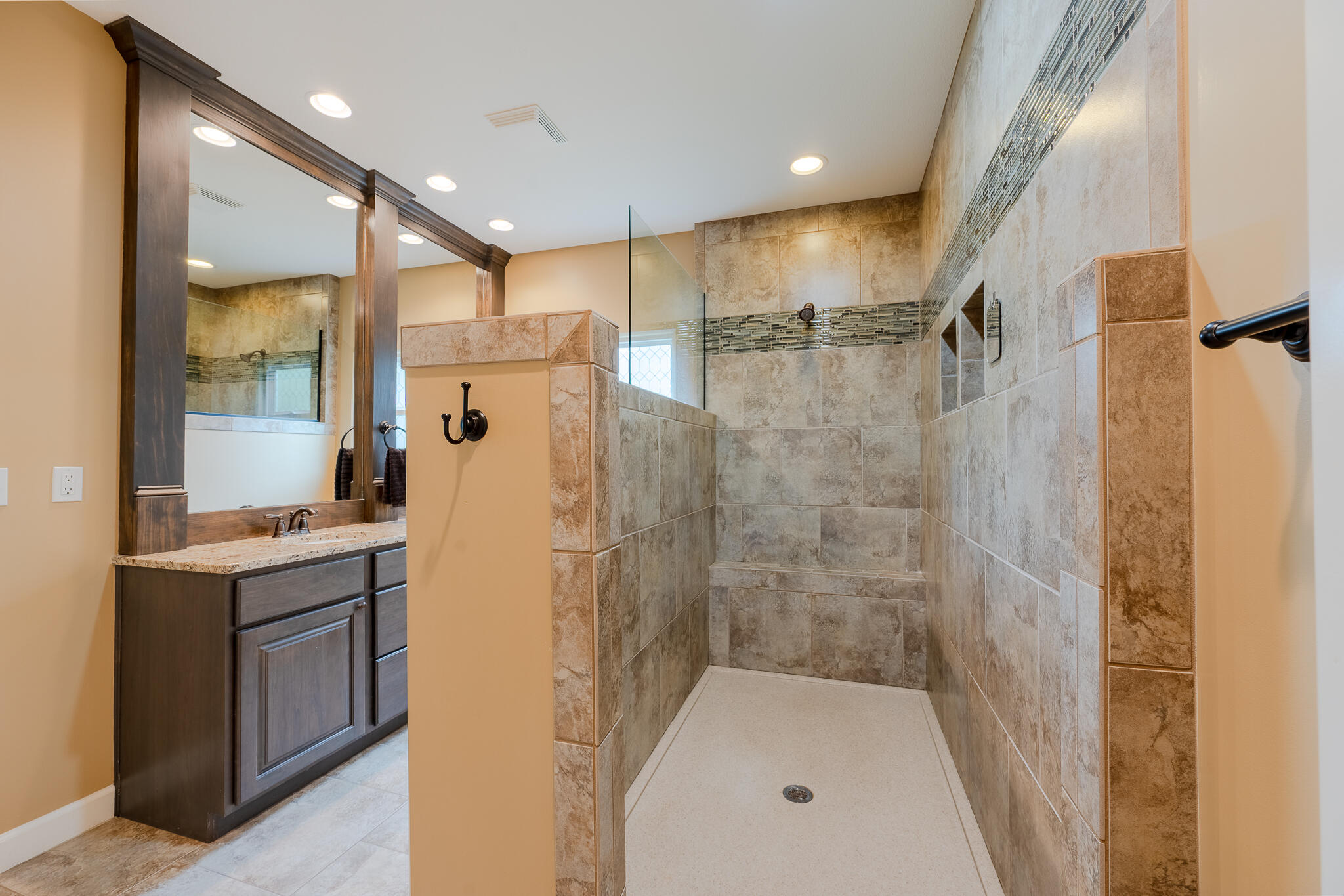 5425 Steeplechase Dr Property Photo 32