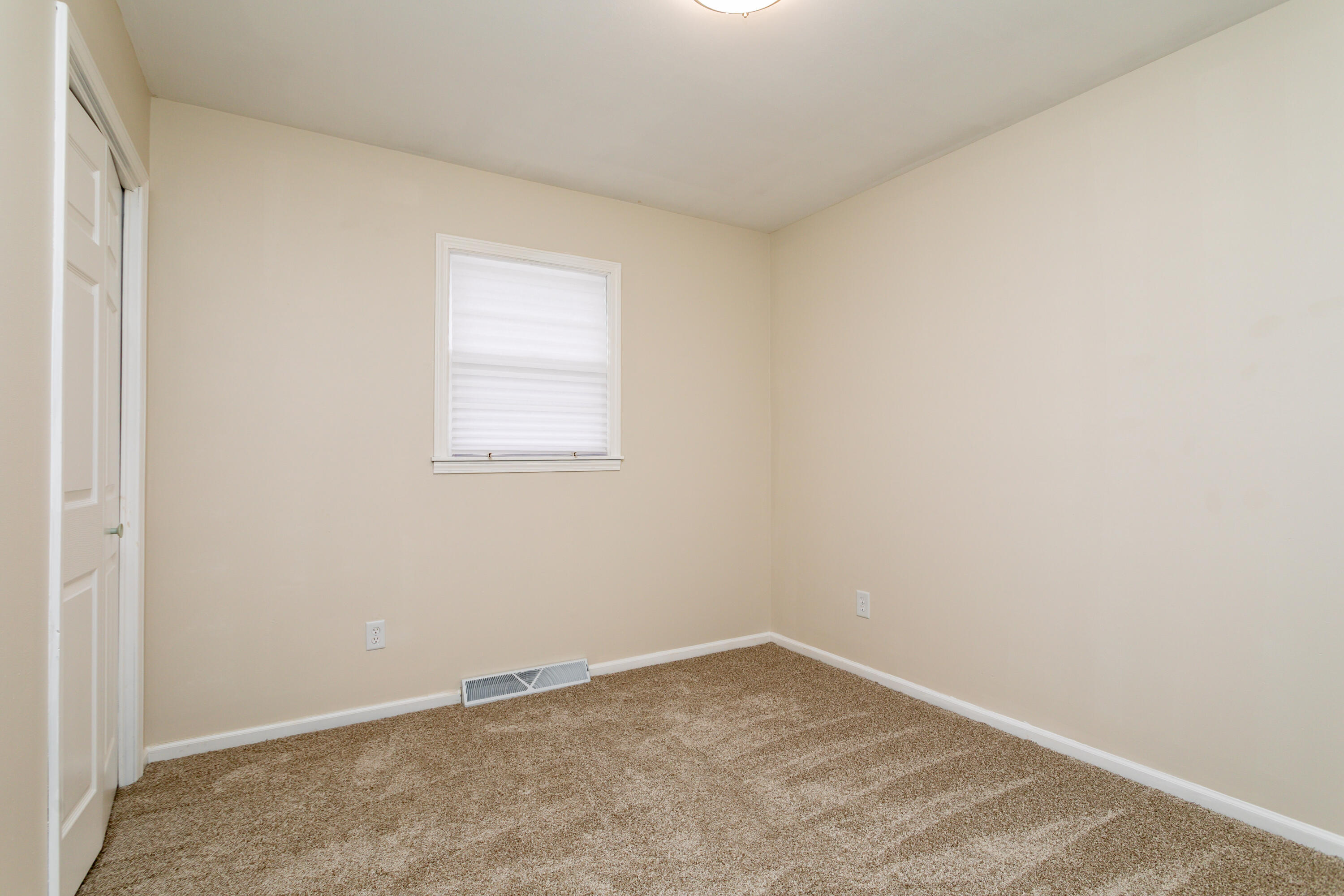 1209-1211 Player Pl Property Photo 17