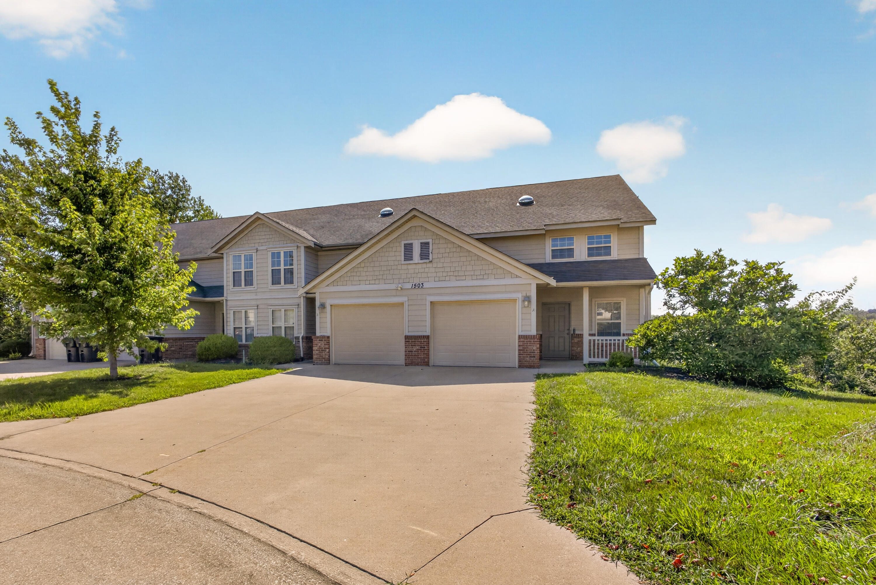 1503 Spiros Dr A Property Photo 1
