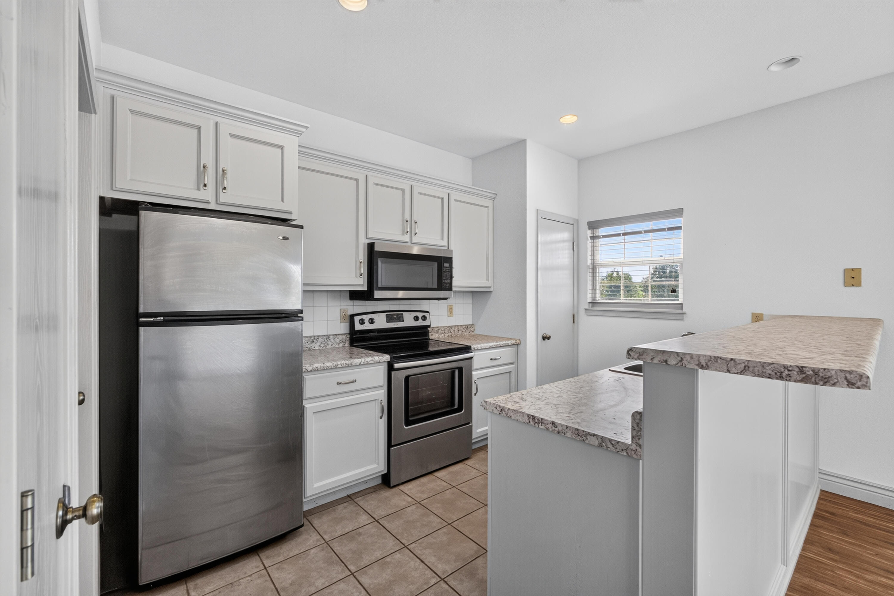 1503 Spiros Dr A Property Photo 10