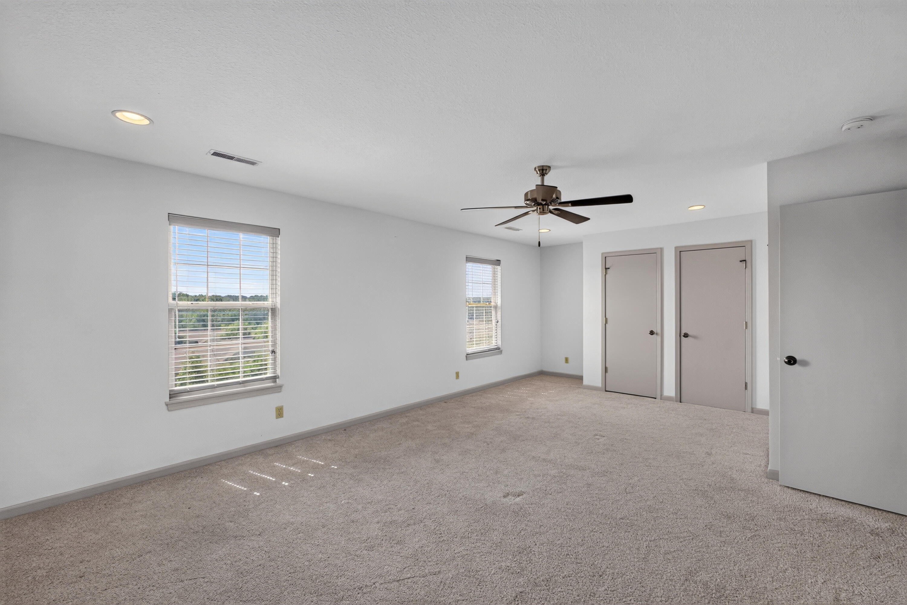 1503 Spiros Dr A Property Photo 20