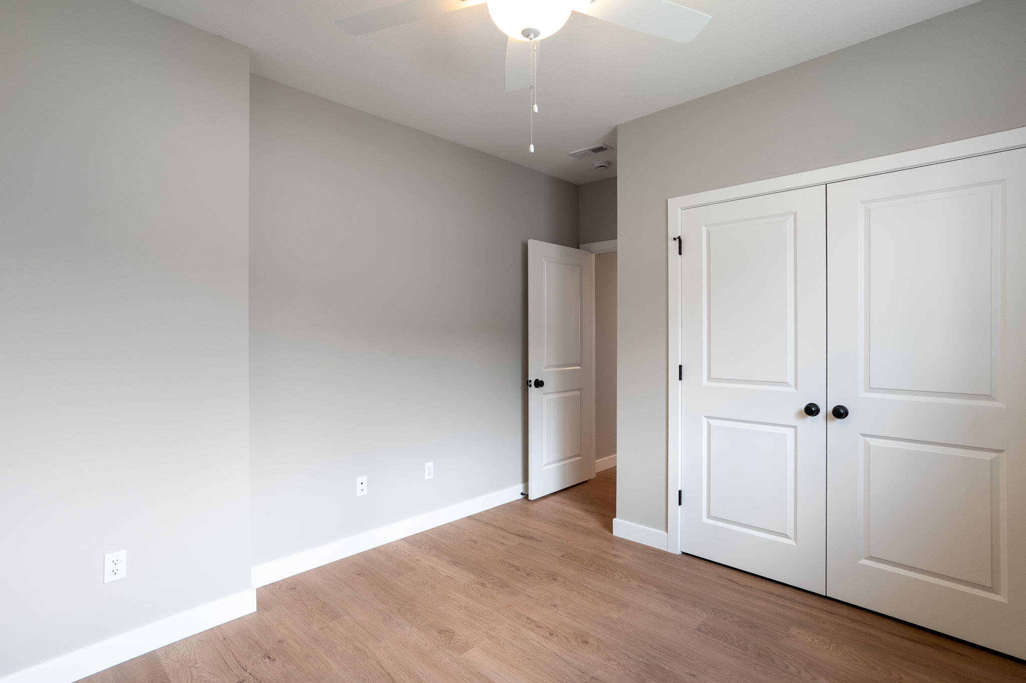 6051 Tamarack Dr Property Photo 33