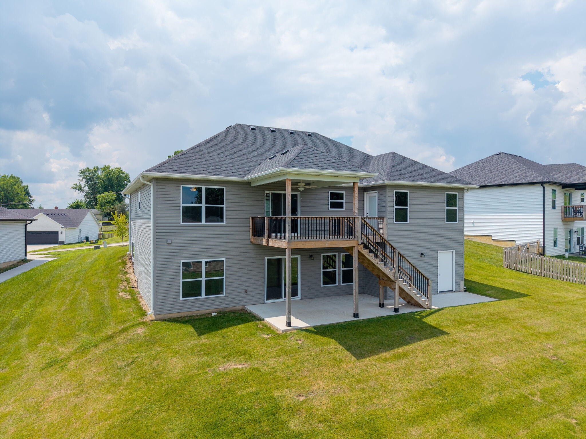 6051 Tamarack Dr Property Photo 35