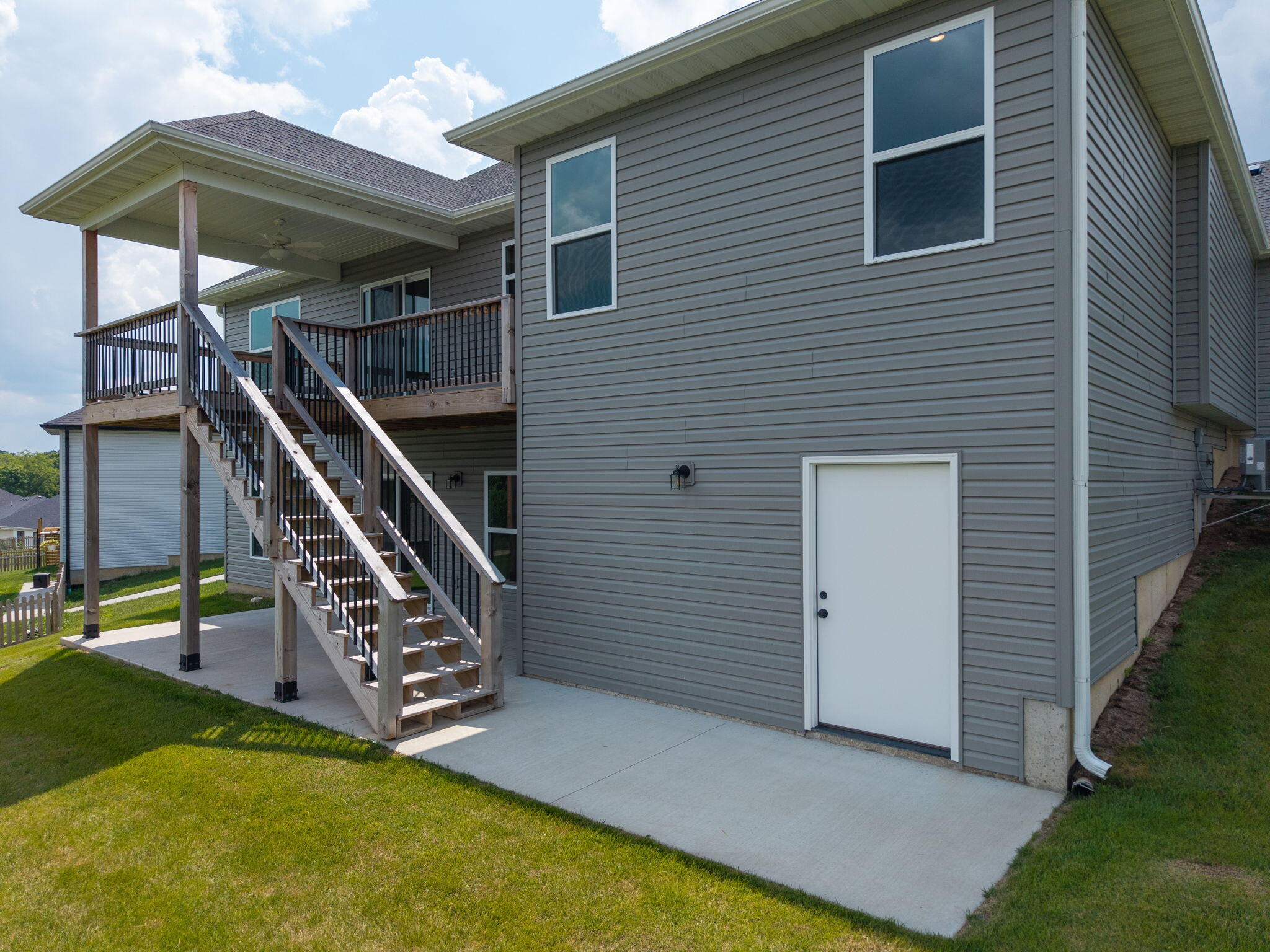 6051 Tamarack Dr Property Photo 37
