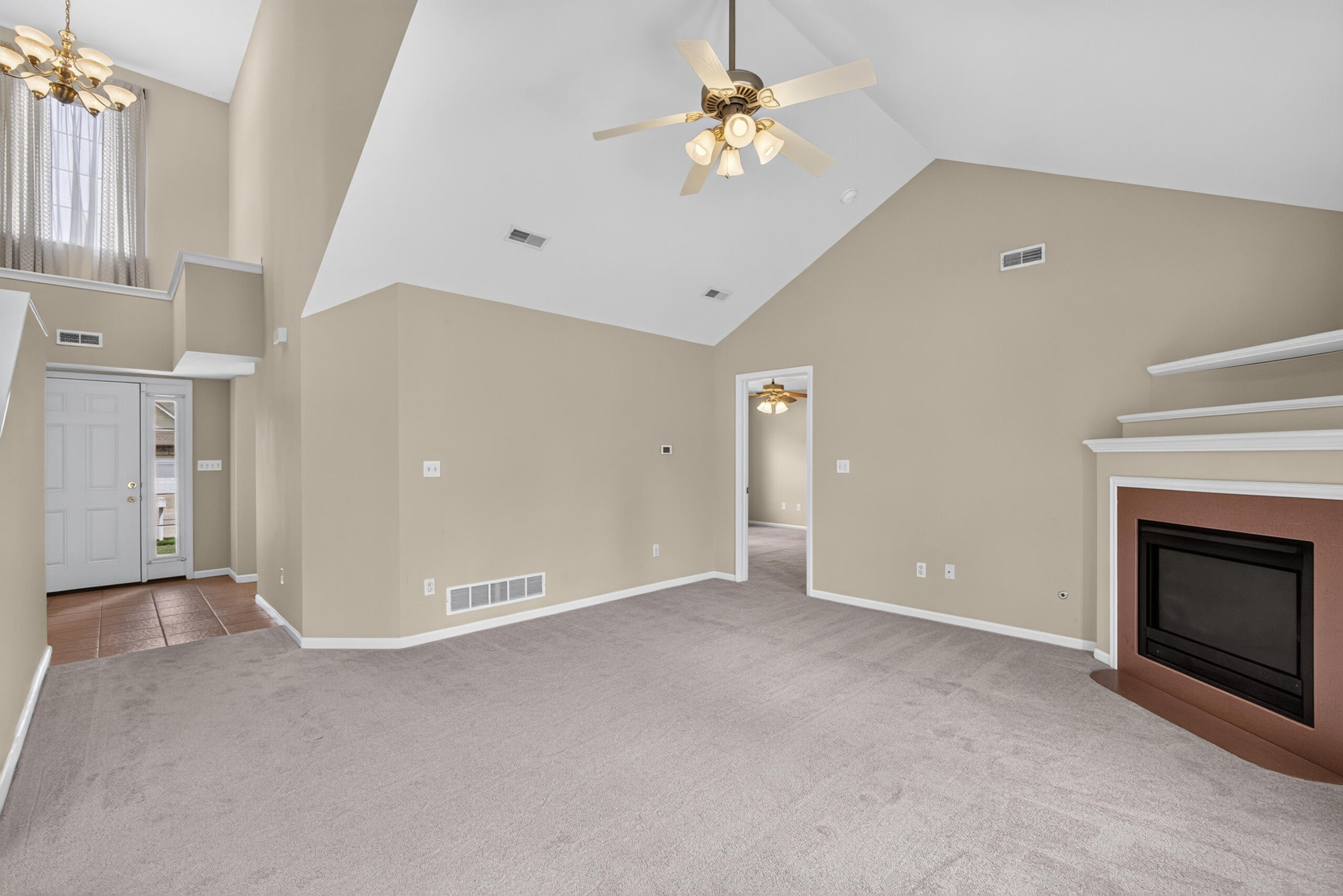 3901 Jungle Tree Dr Property Photo 8
