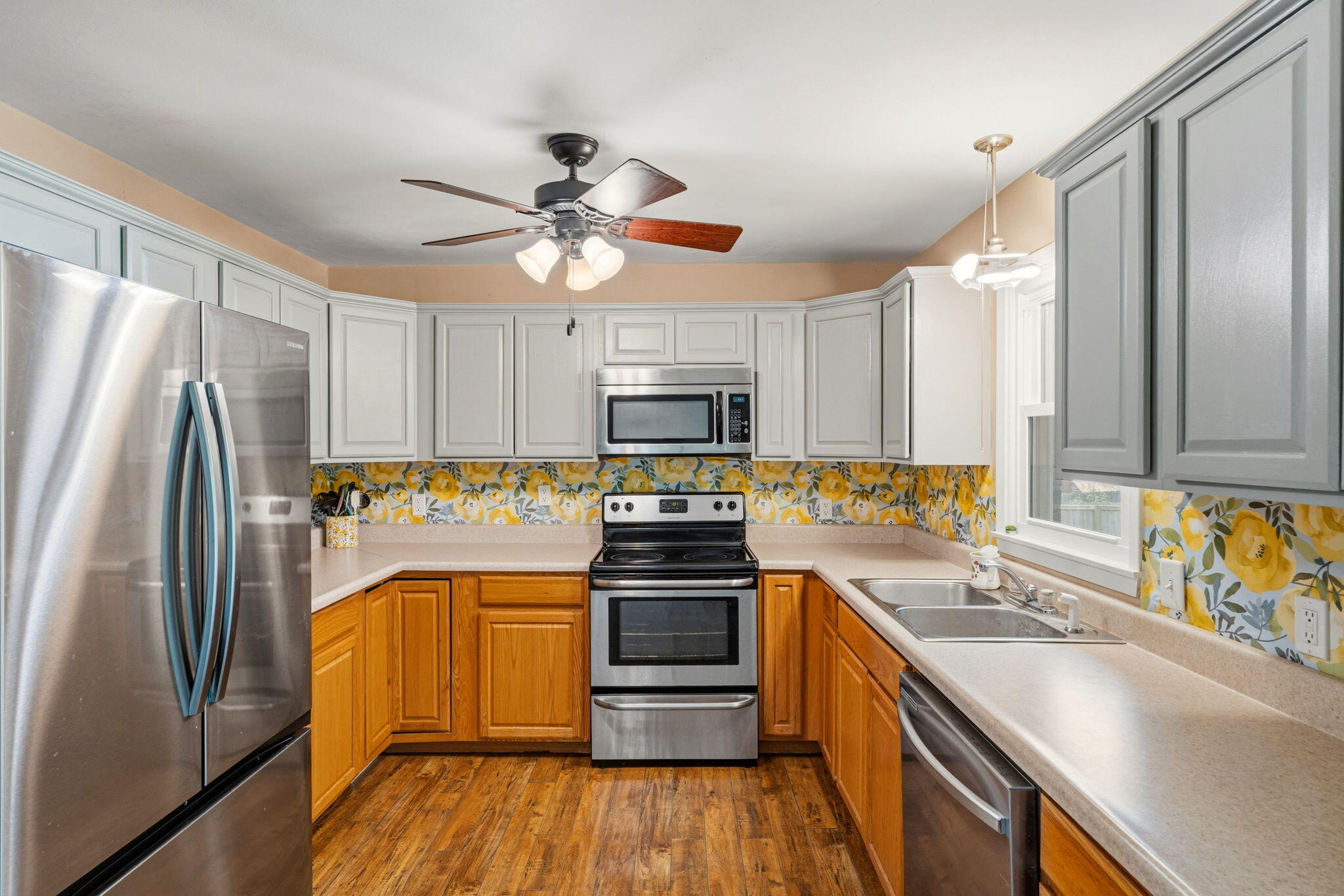 6 E Reed St Property Photo 11