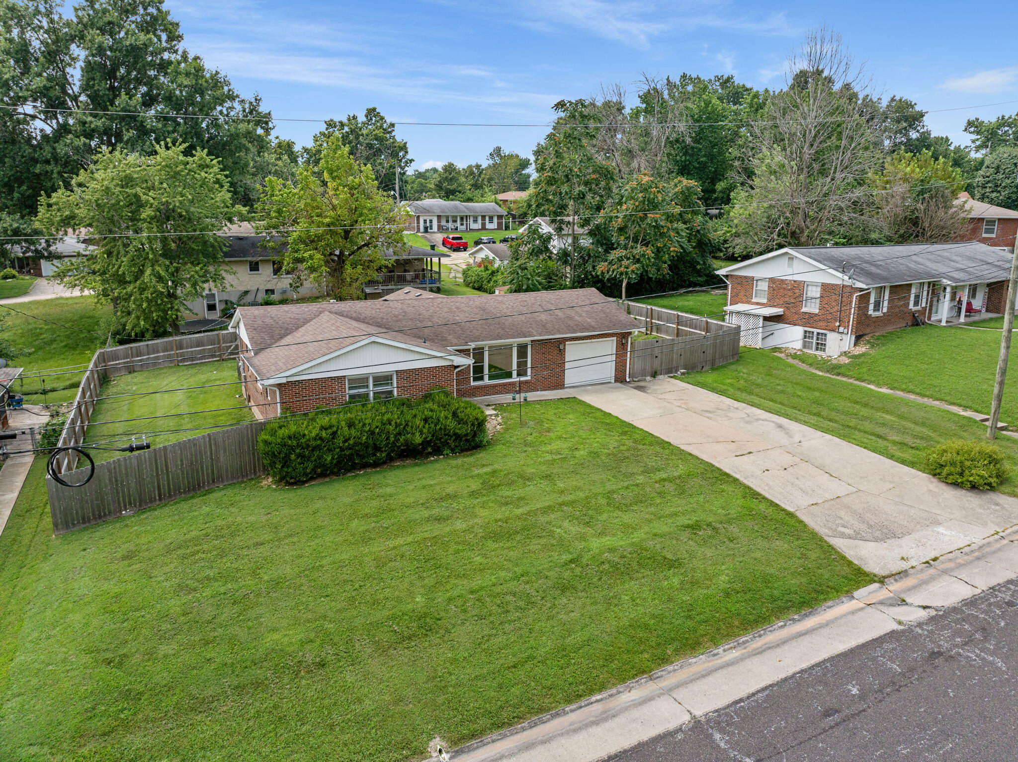 6 E Reed St Property Photo 38