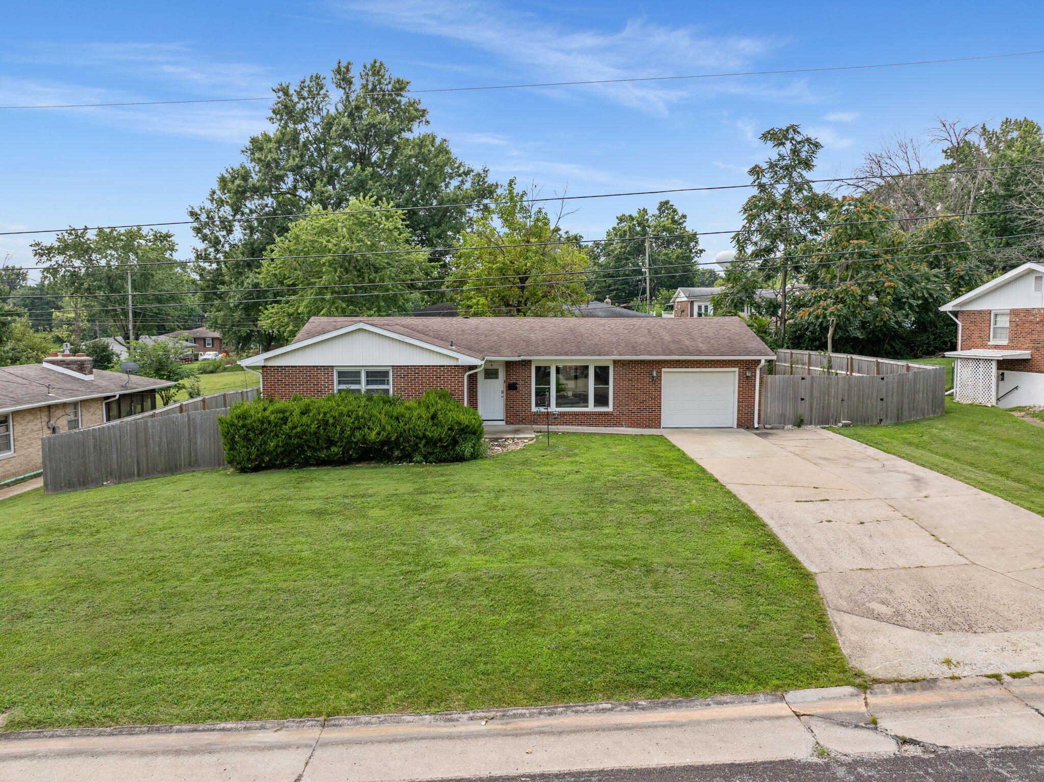 6 E Reed St Property Photo 39