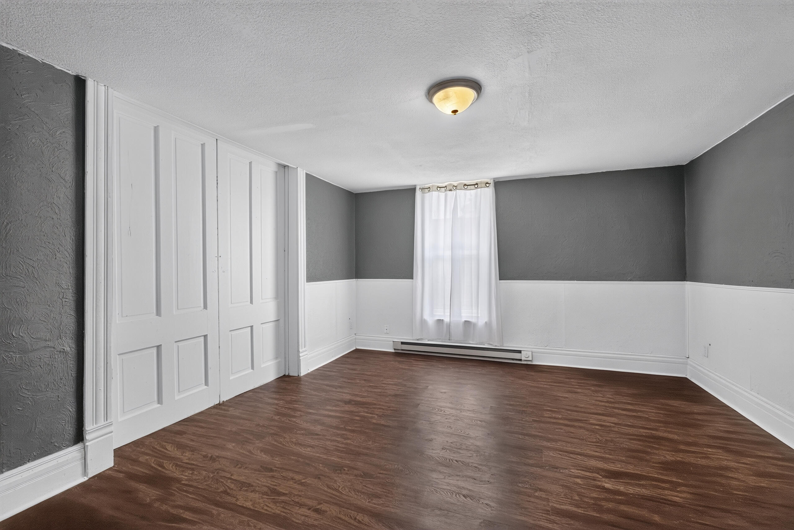 320 Johnson St Property Photo 12