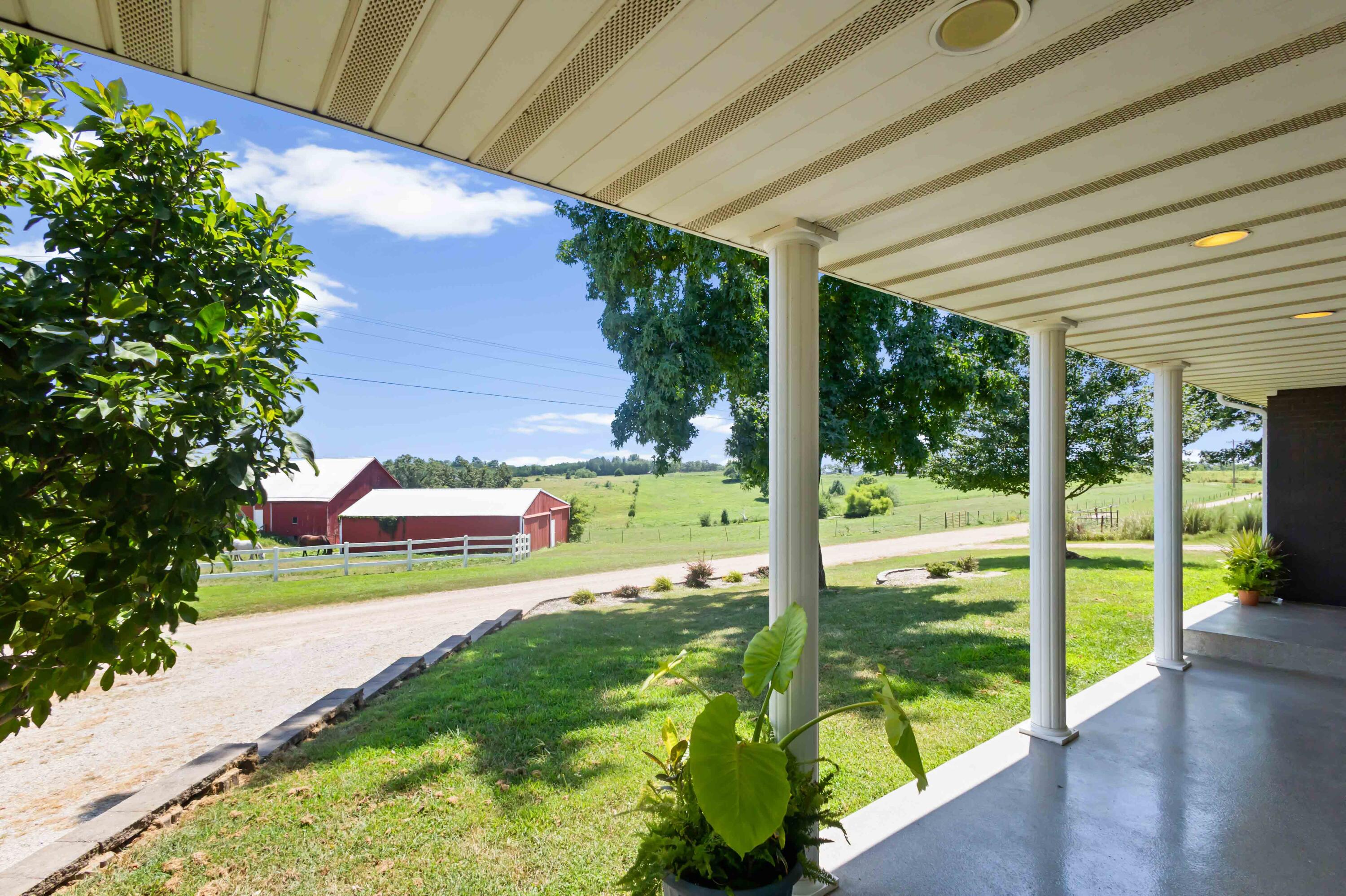 33610 Wieneke Branch Rd Property Photo 2