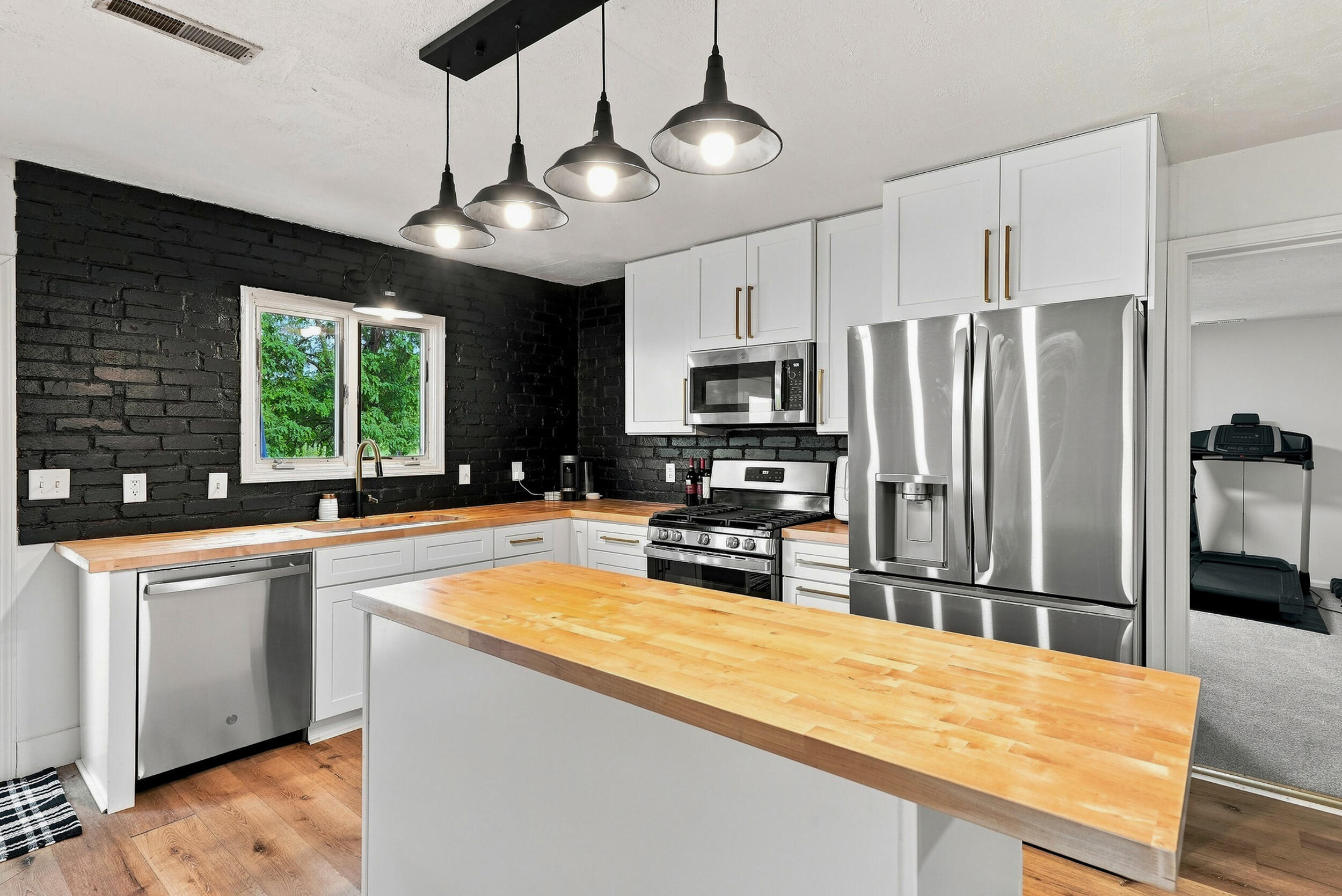 151 E Highway Mm Property Photo 1