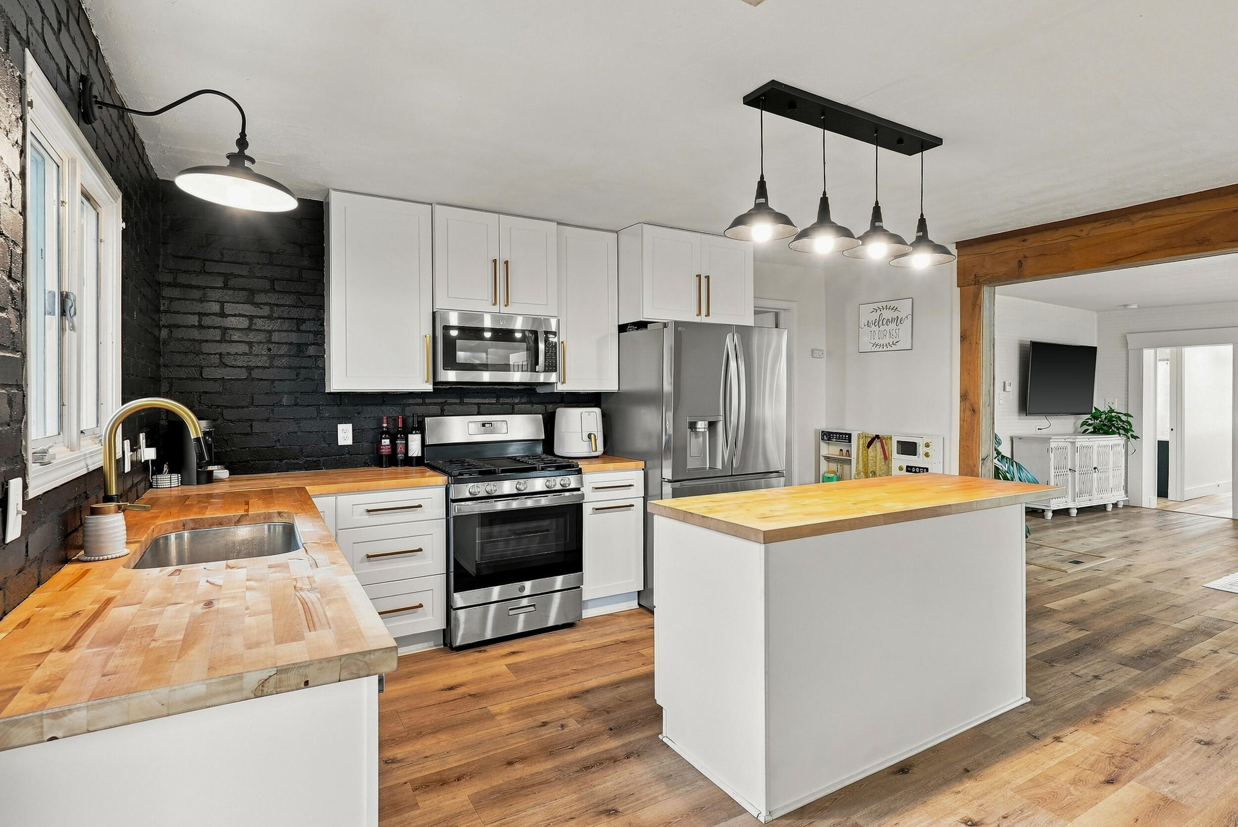 151 E Highway Mm Property Photo 8