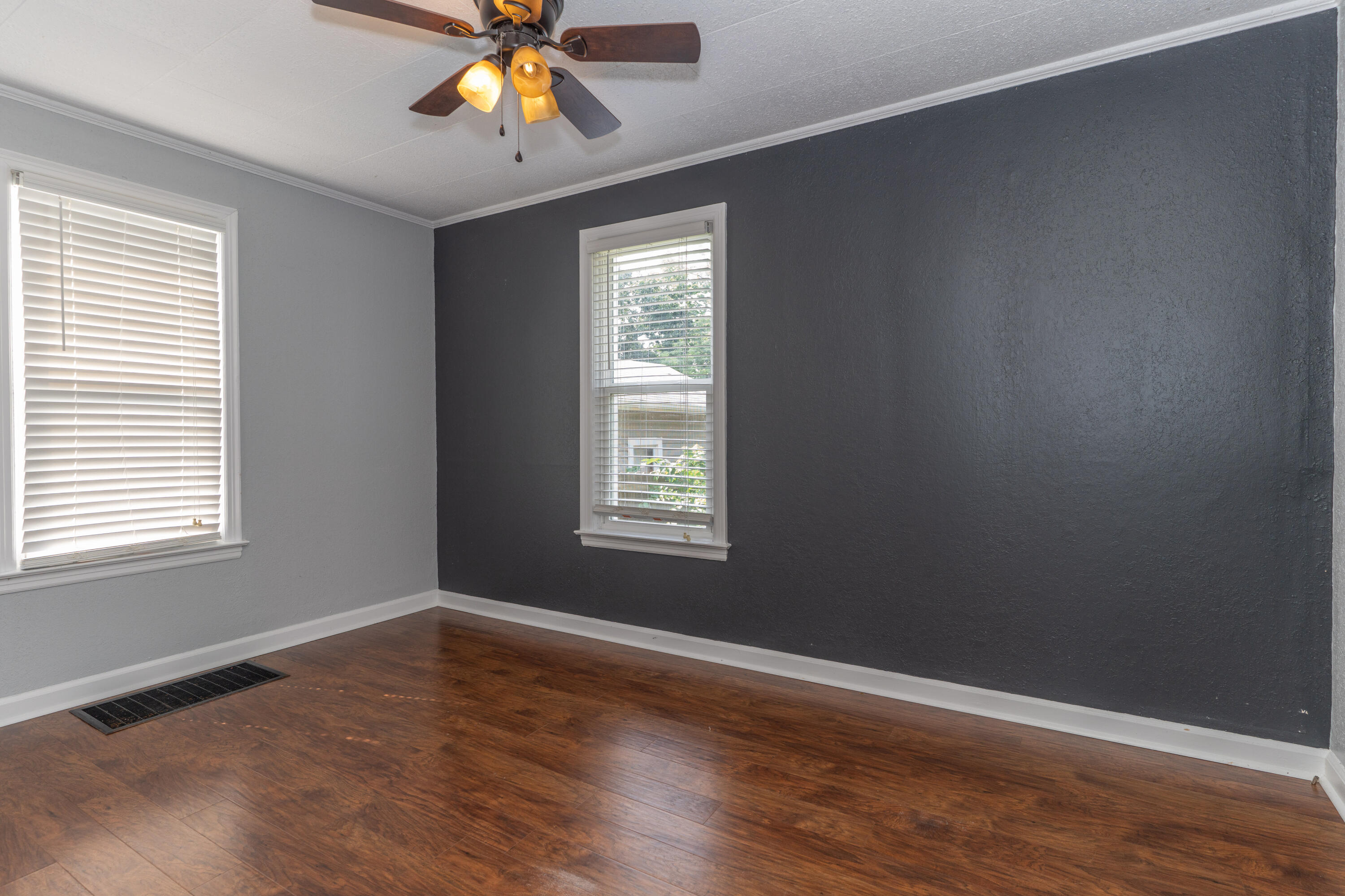 1119 High St Property Photo 12