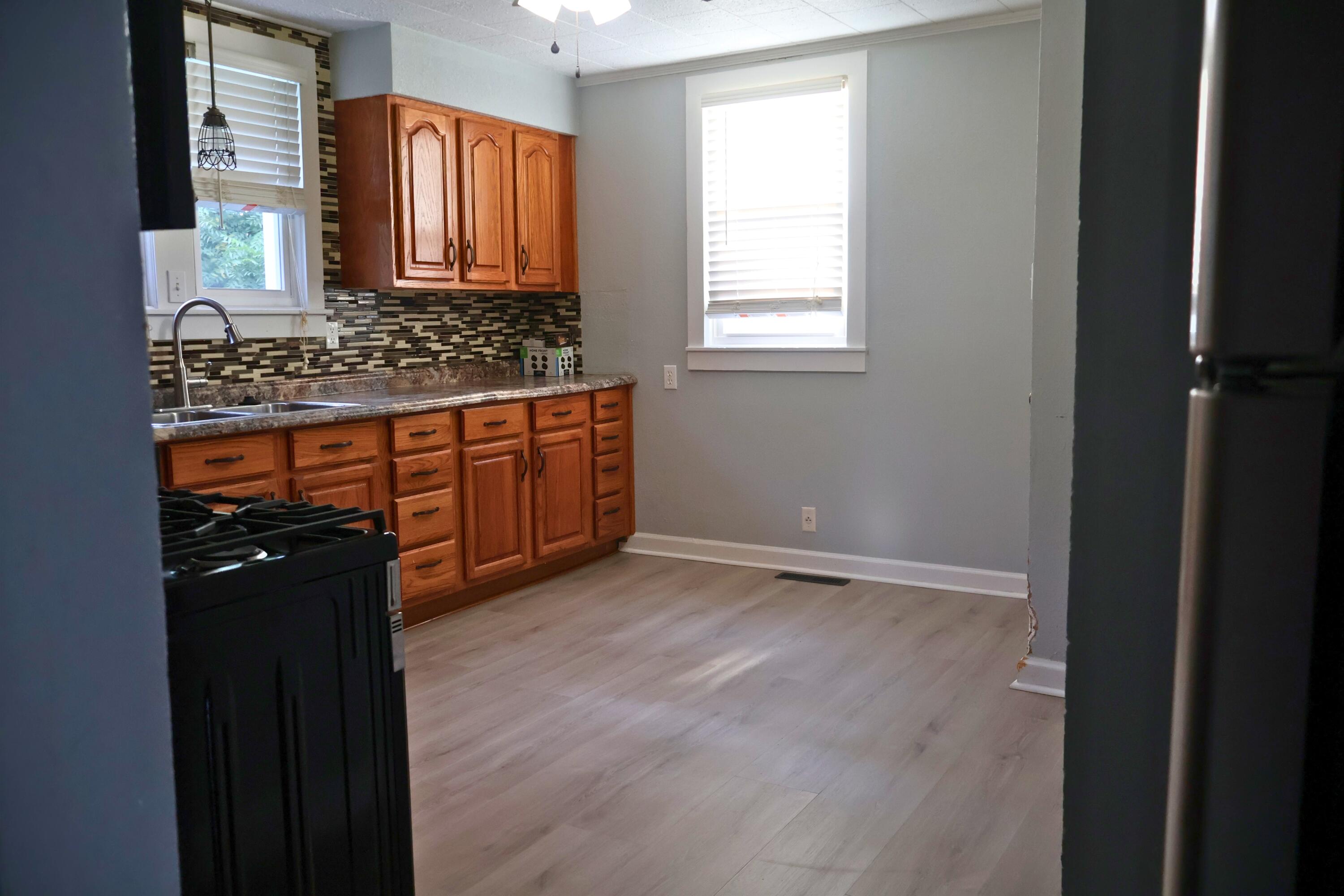1119 High St Property Photo 13