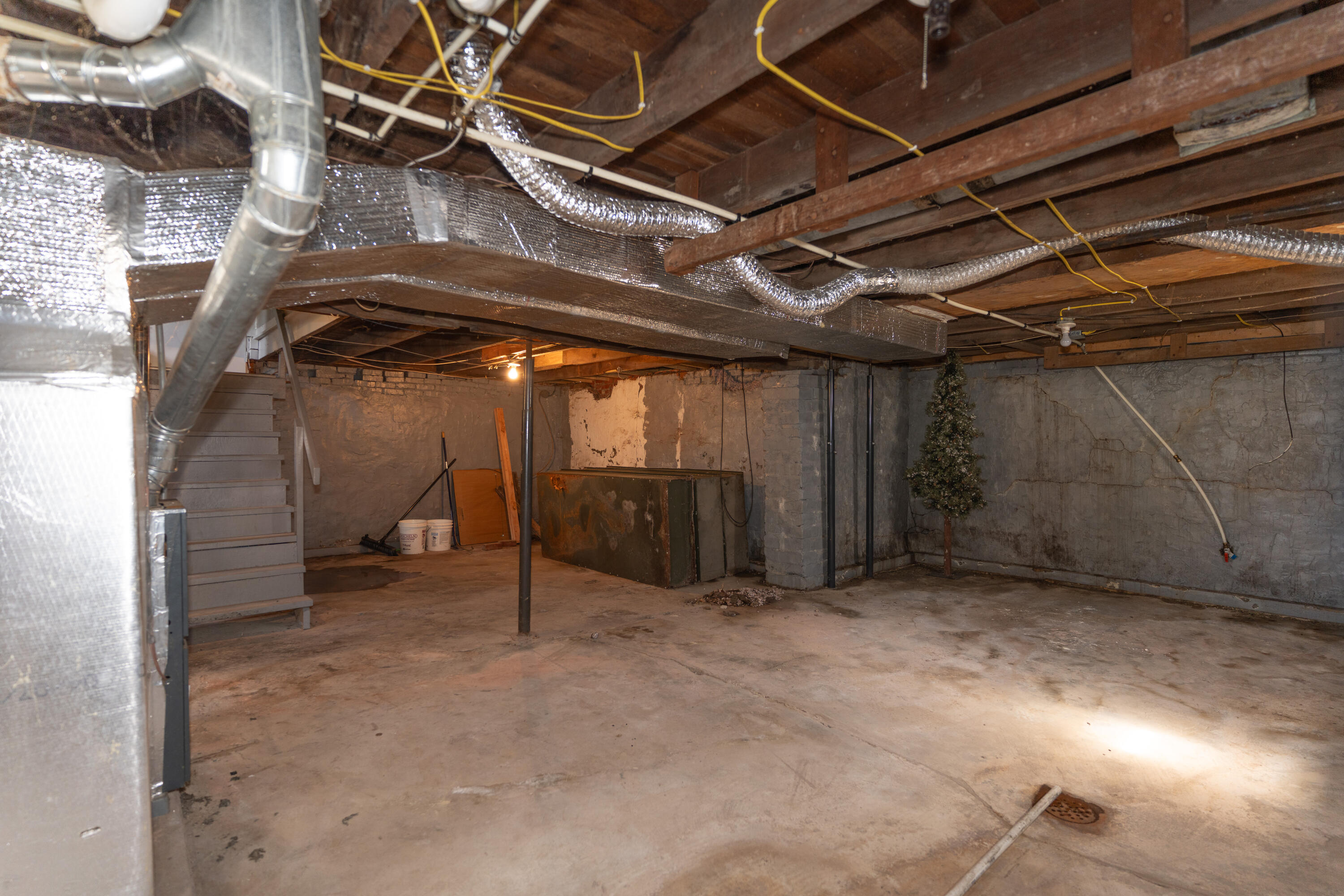1119 High St Property Photo 17