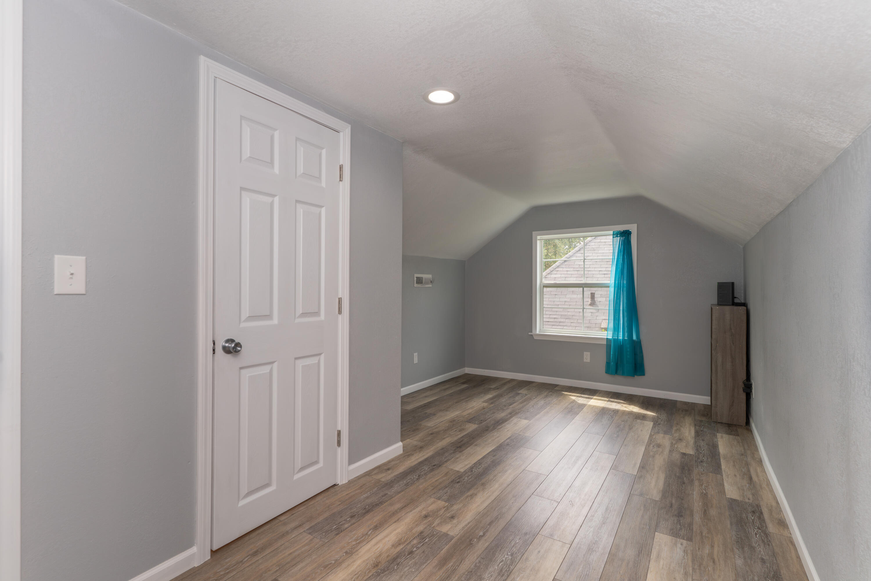 636 Farror St Property Photo 17