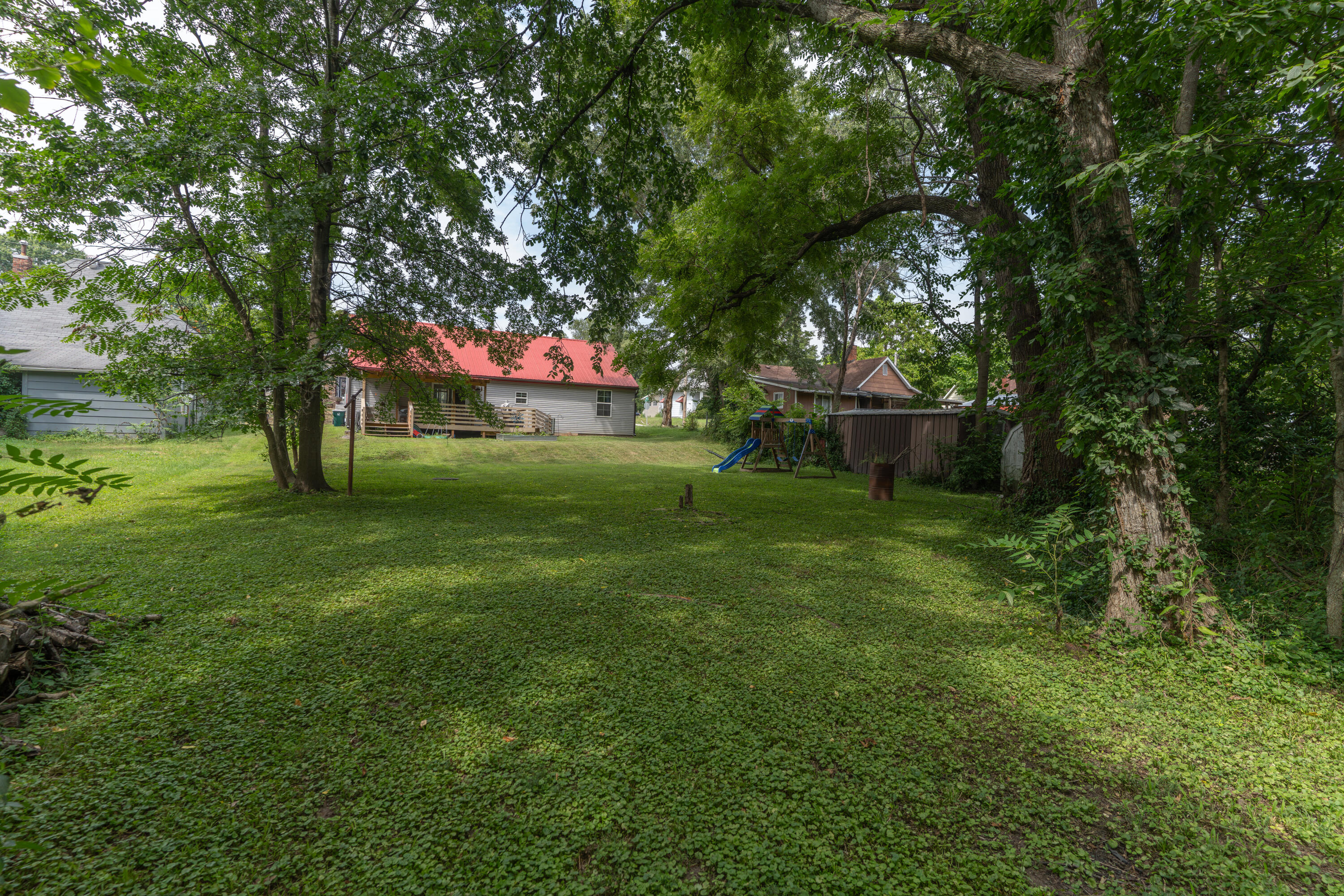 636 Farror St Property Photo 25