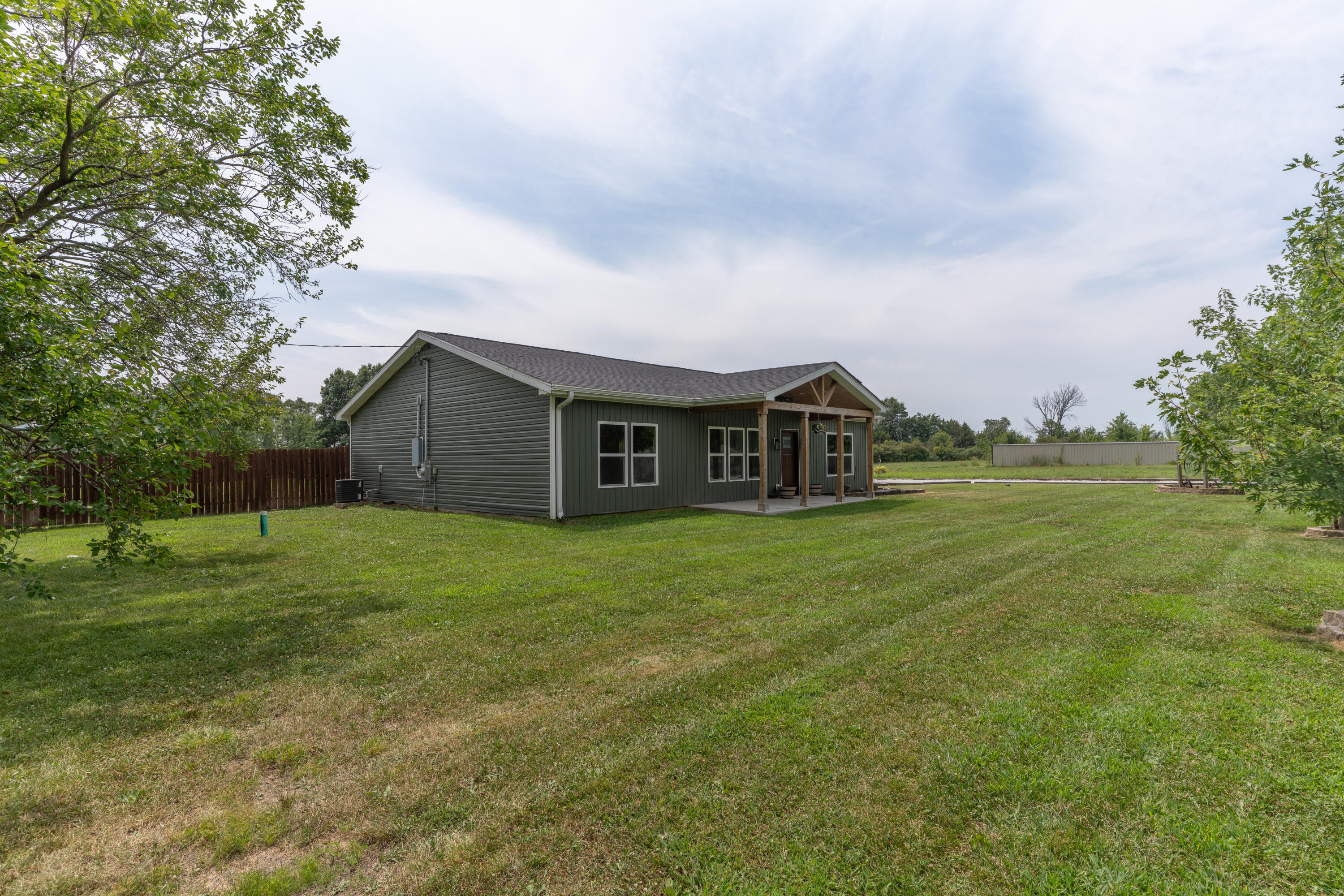 2924 E Benson Rd Property Photo 2