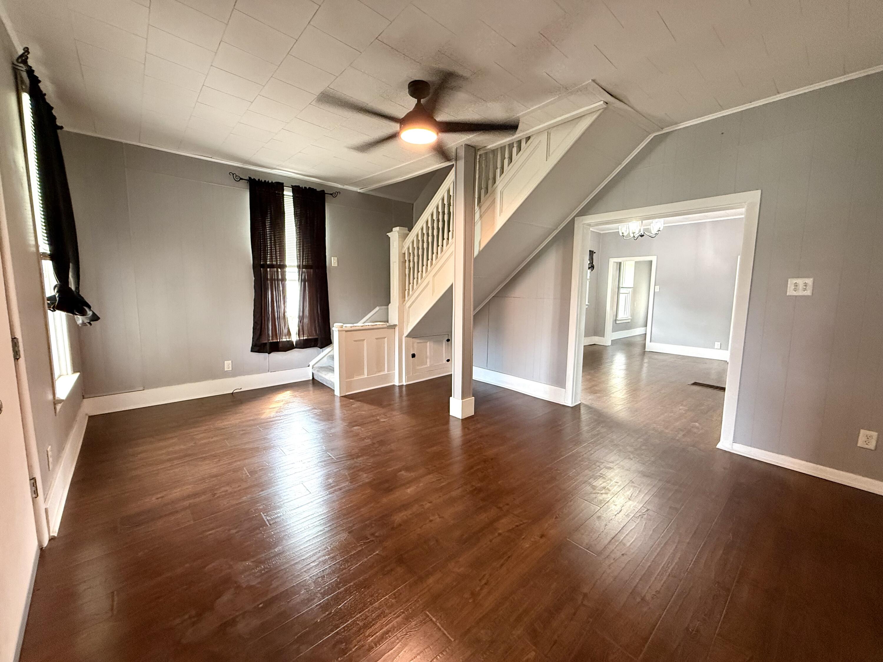 808 W Reed St Property Photo 8