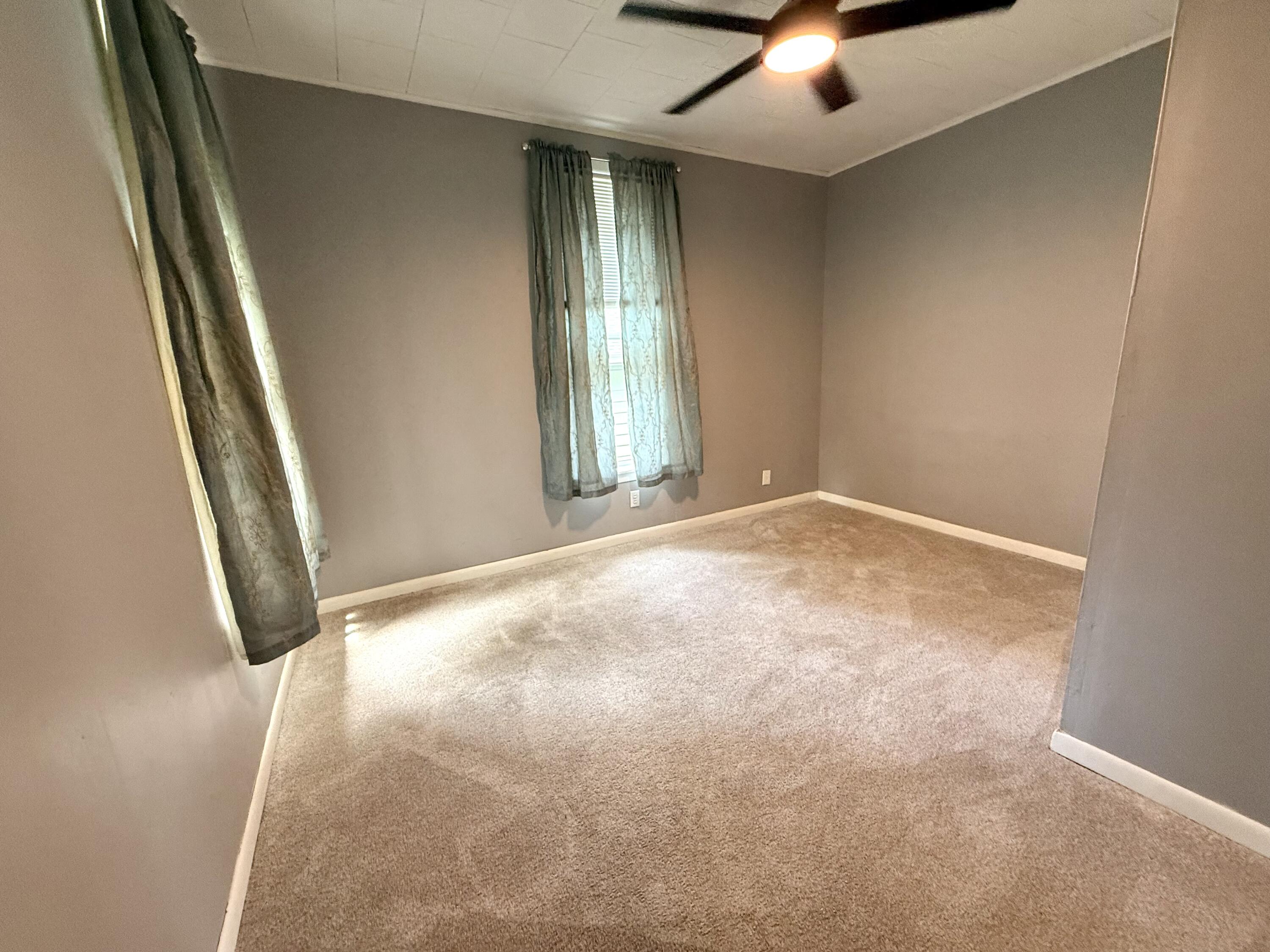 808 W Reed St Property Photo 11