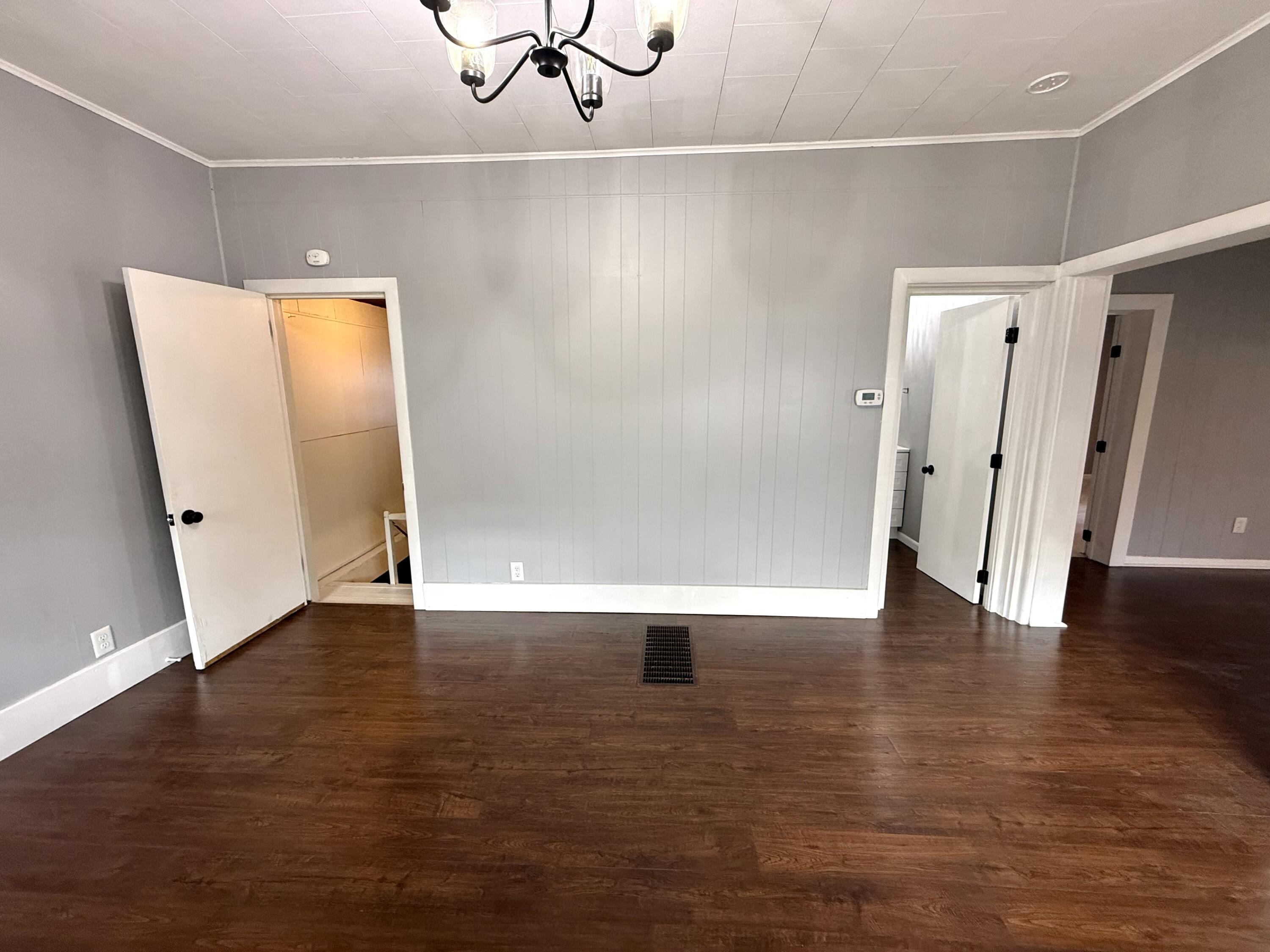 808 W Reed St Property Photo 14