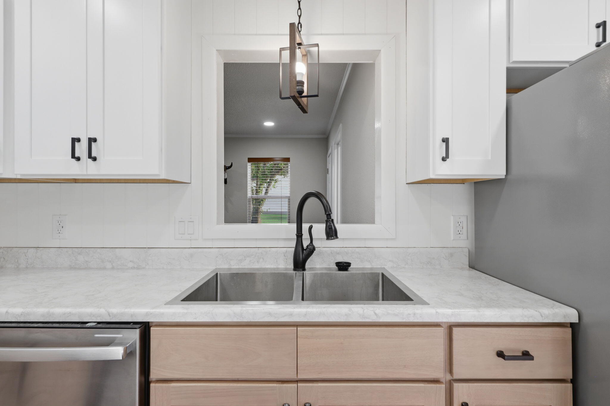 201 Greenwich Ave Property Photo 25