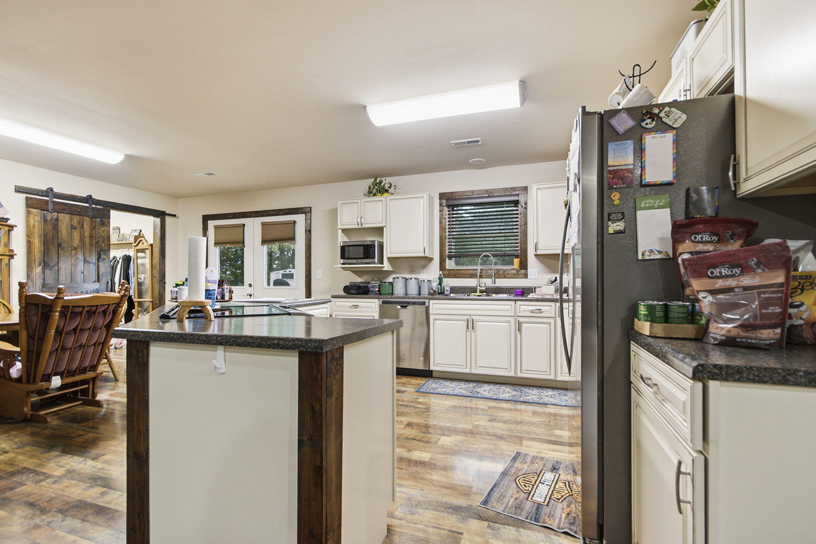 15402 State Highway B Property Photo 8