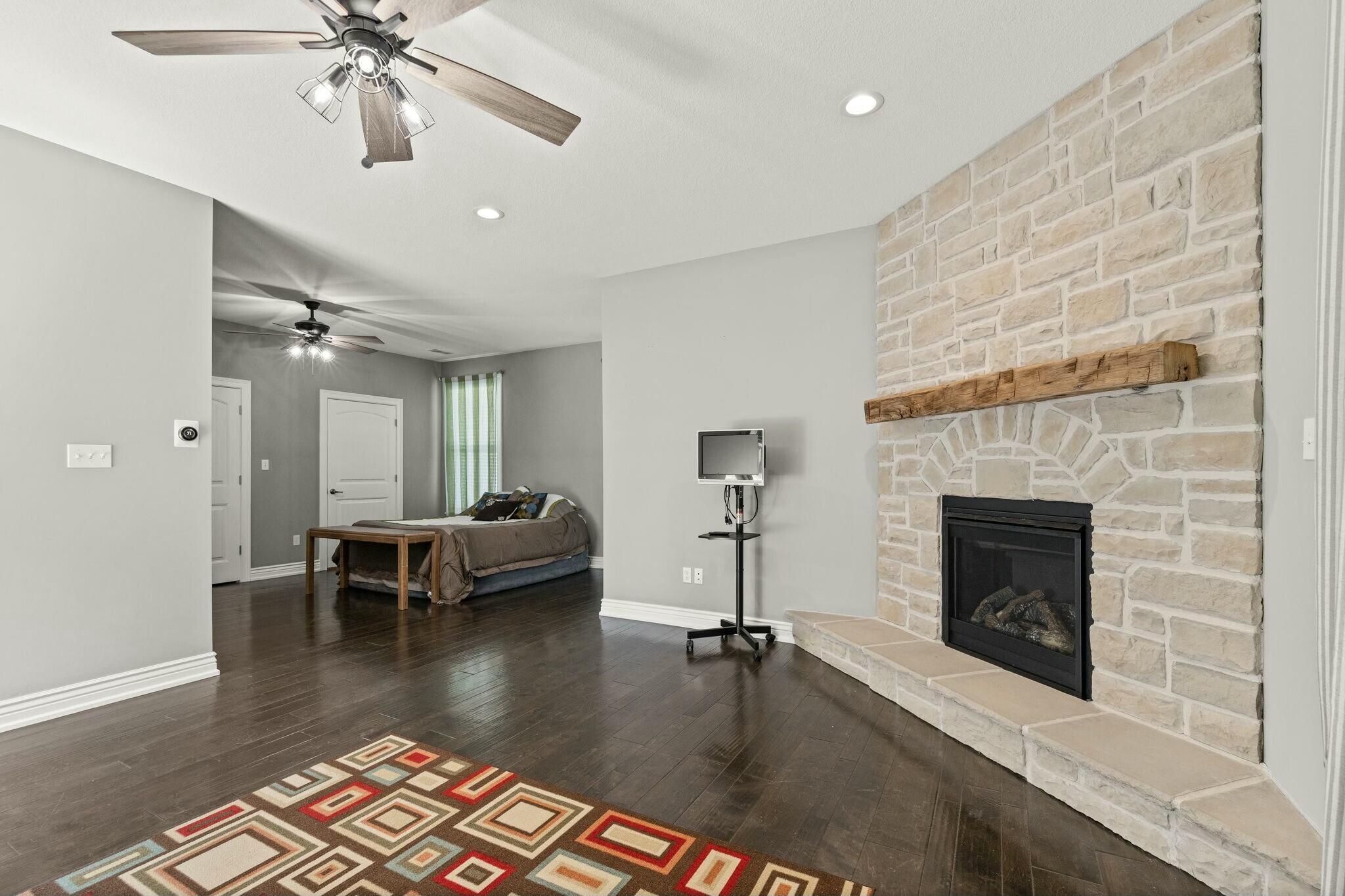 4210 Granite Springs Dr Property Photo 40