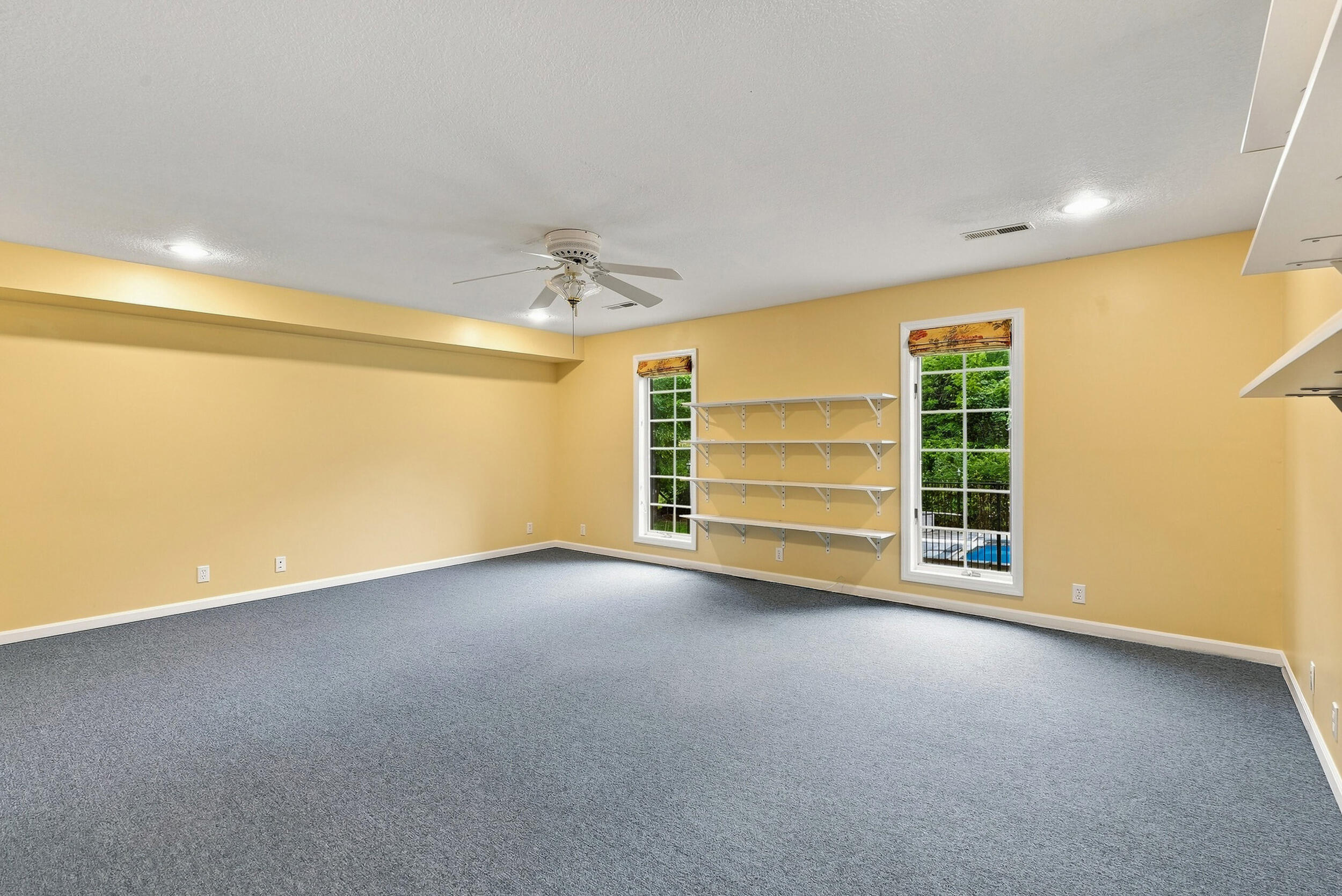 801 Rollins Rd Property Photo 64