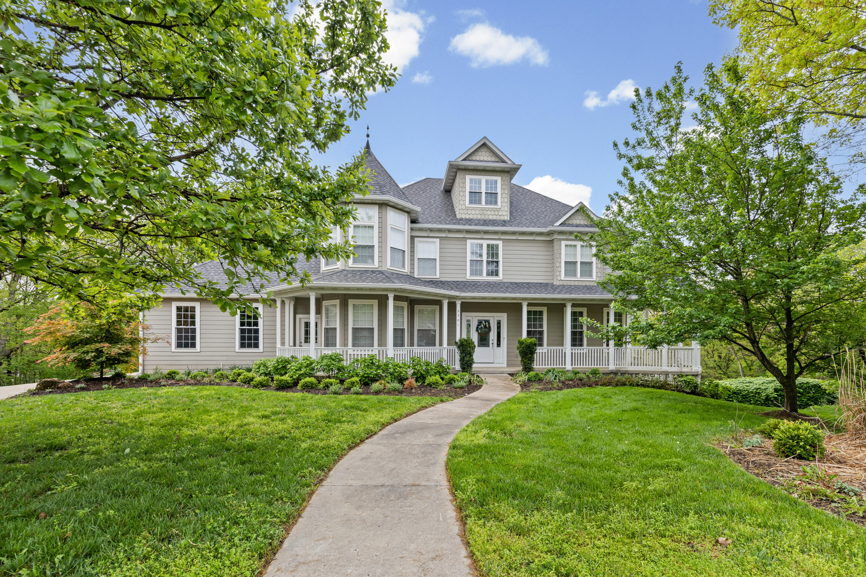 2501 St Regis Ct Property Photo 1