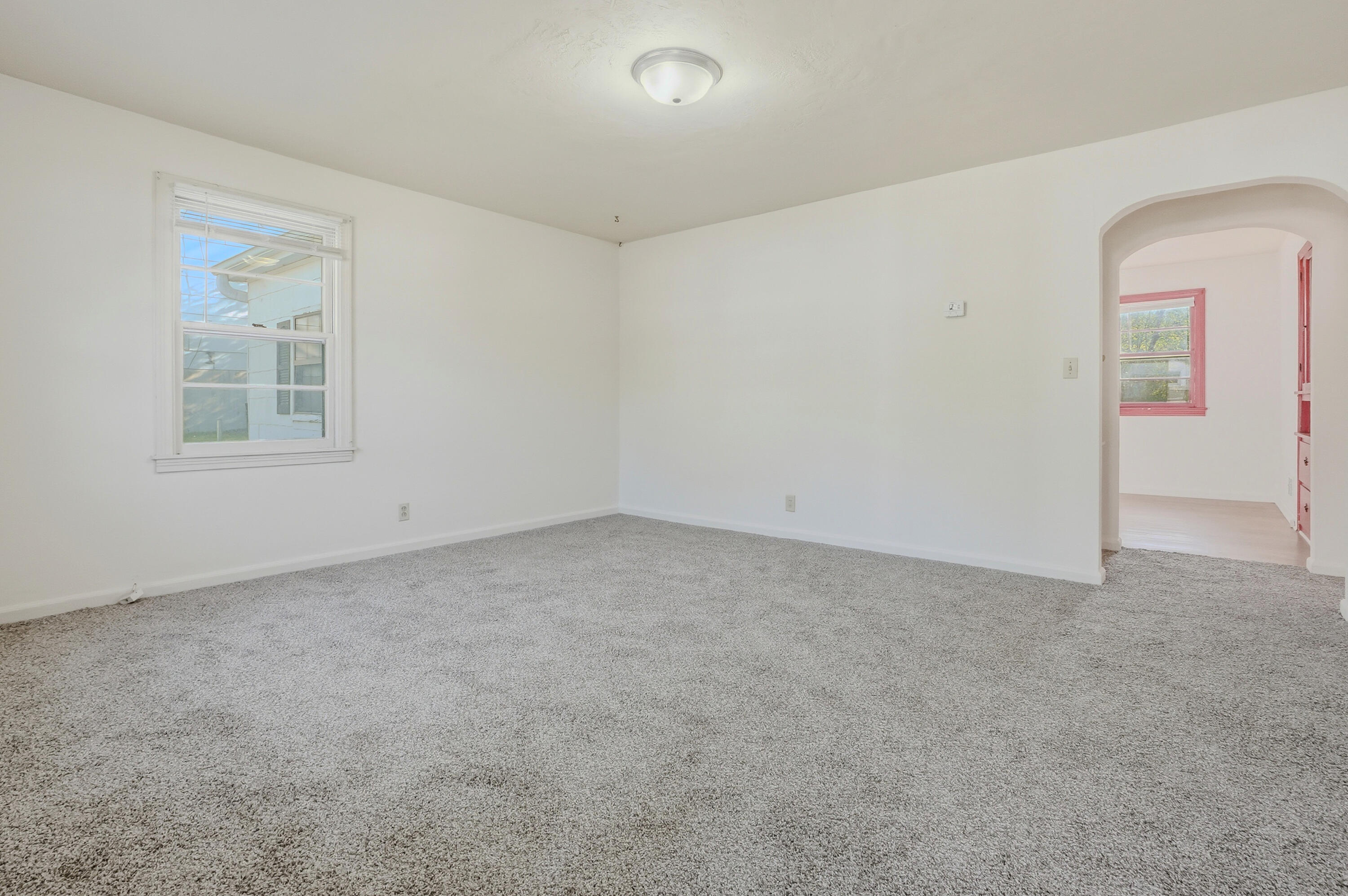 1212 3rd St Property Photo 4