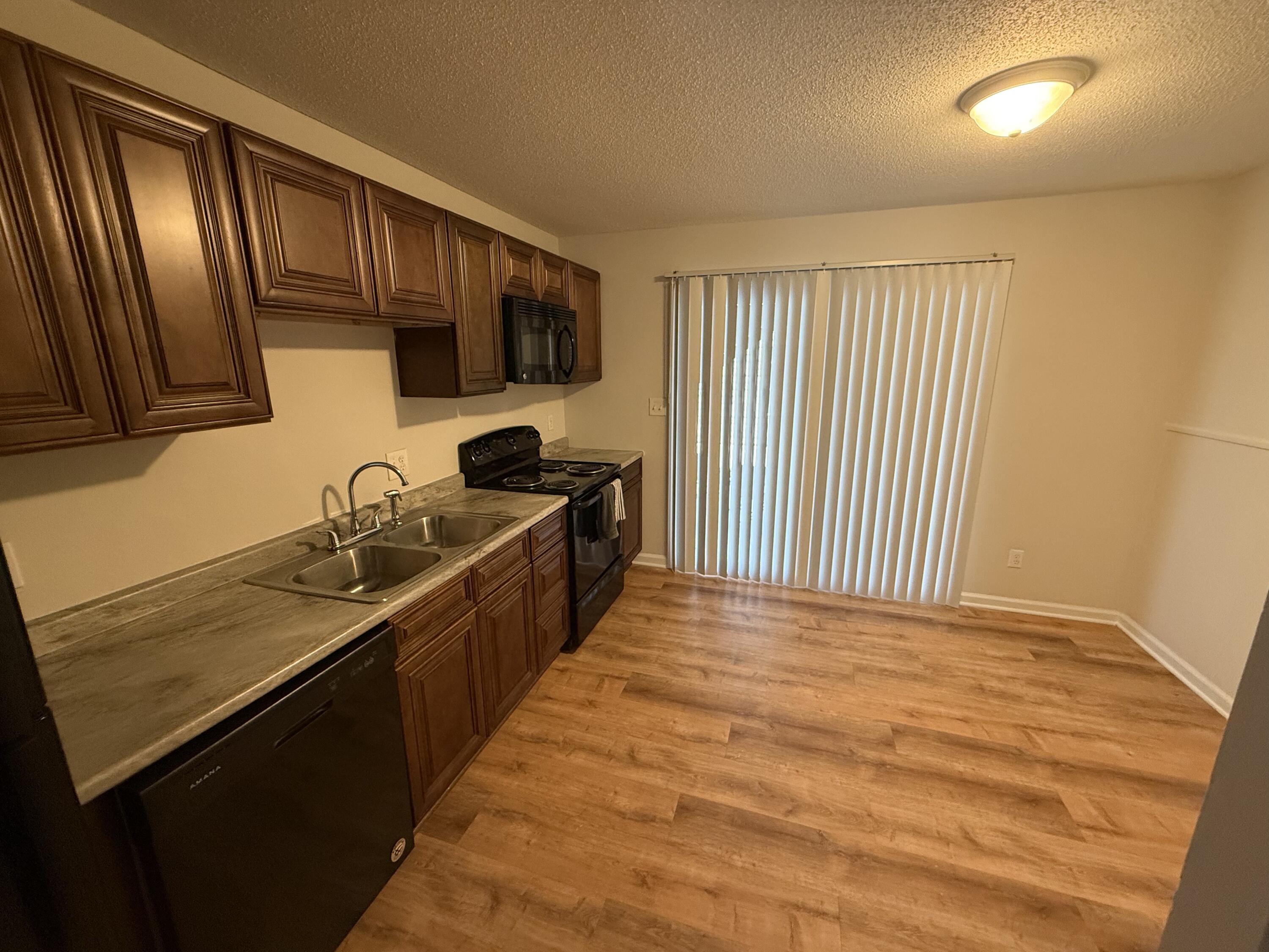 801 N Ann St 2 Property Photo 14